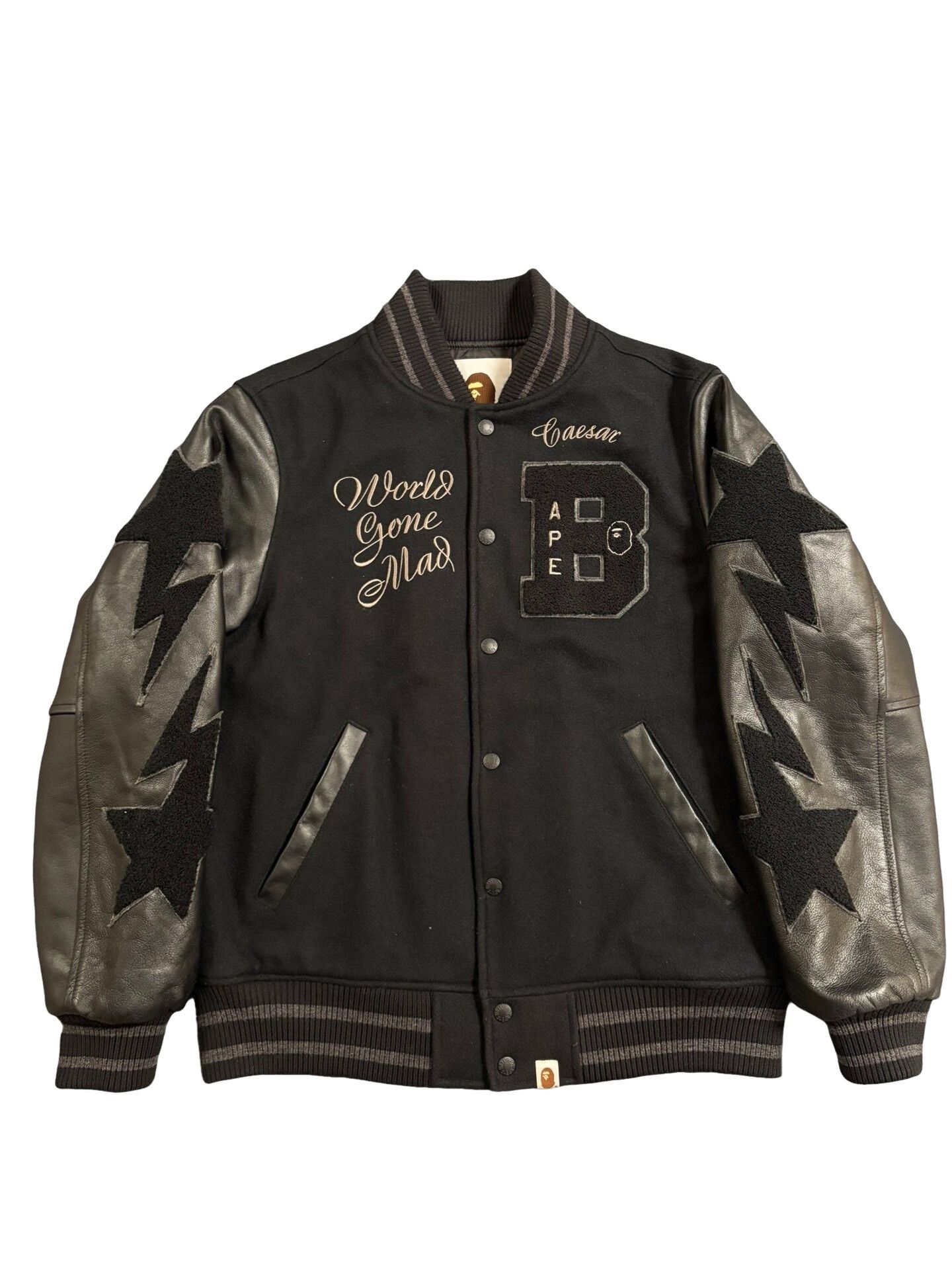 Bape A Bathing Ape Star Patch Varsity Jacket M Size US M / EU 48-50 / 2 - 1 Thumbnail