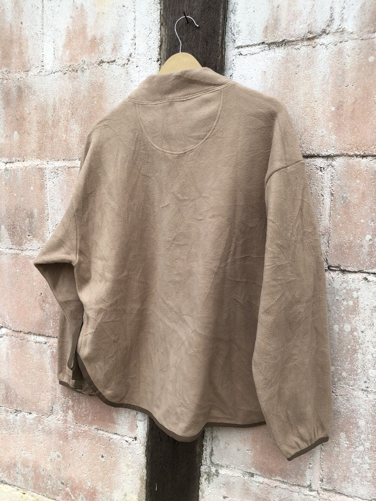 Uniqlo × White Mountaineering Uniqlo White Mountaineering Pullover Fleece Sweater Size US L / EU 52-54 / 3 - 6 Thumbnail