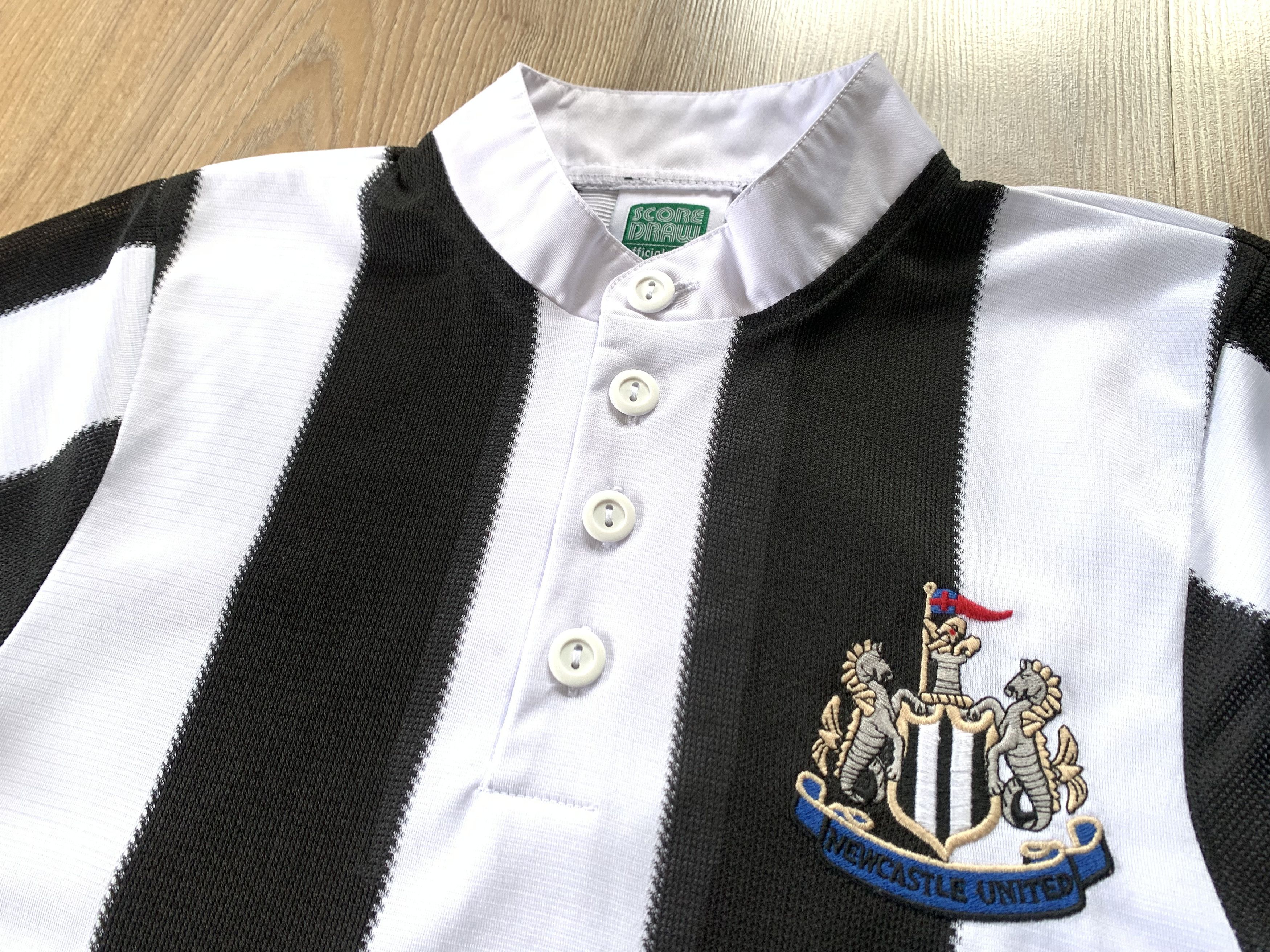 Vintage Vintage Score Draw Newcastle United Home Retro Shirt Size US S / EU 44-46 / 1 - 4 Thumbnail