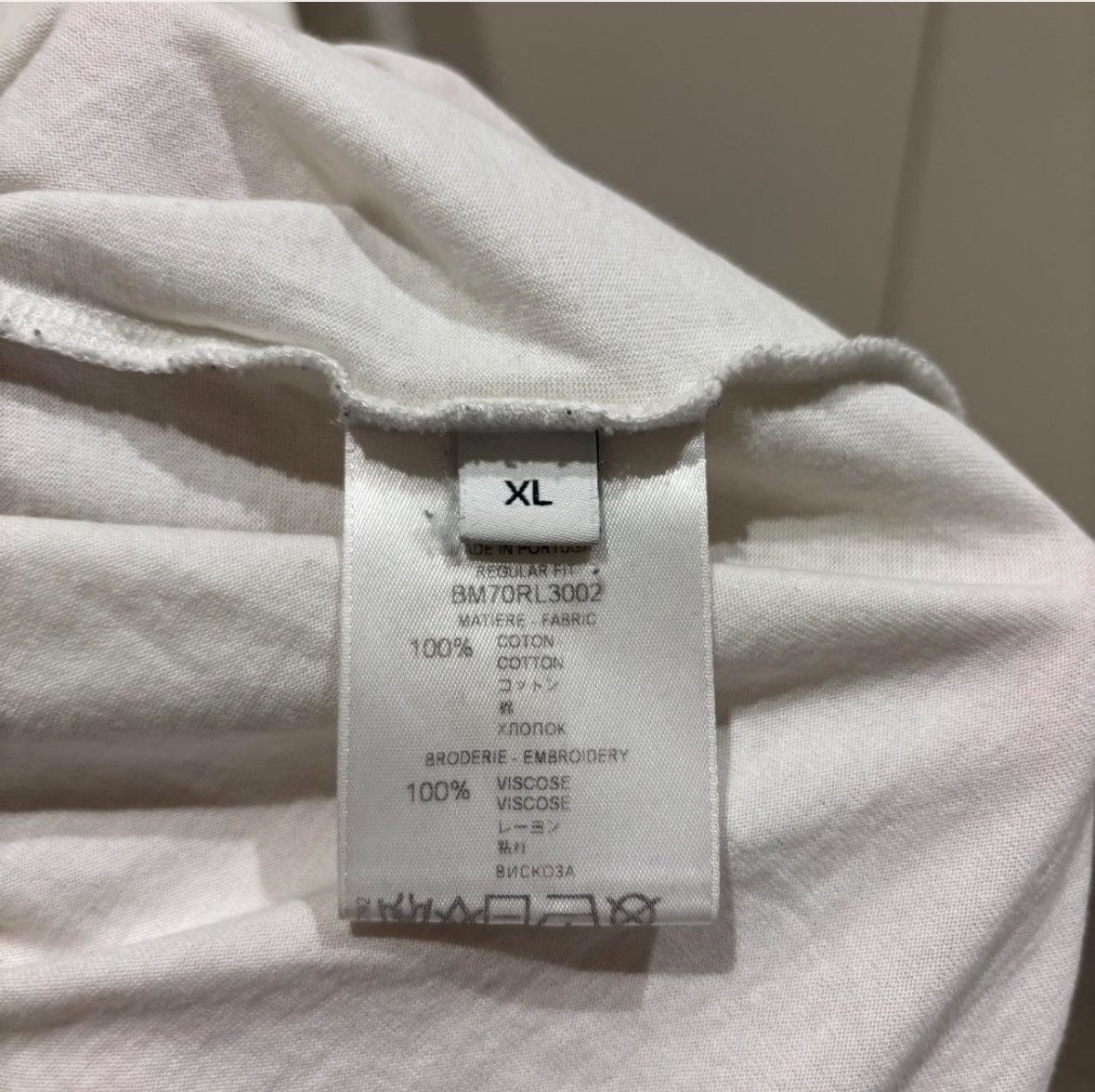 Givenchy Givenchy Classic Rainbow Logotype Tee White Size US XL / EU 56 / 4 - 3 Thumbnail
