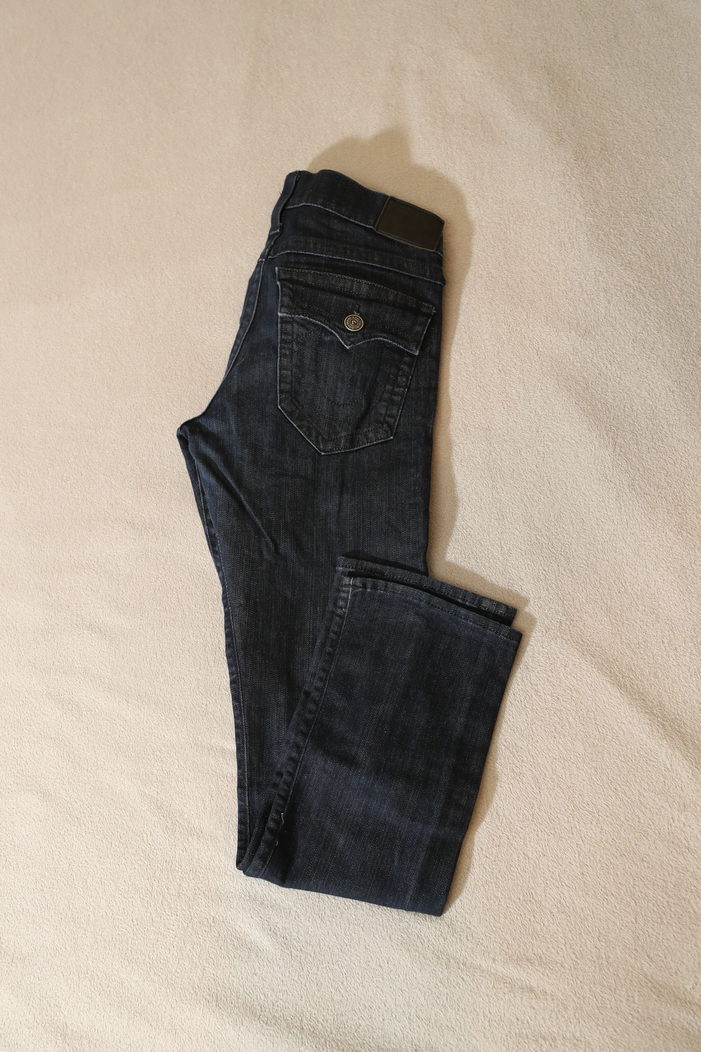 True Religion True Religion Ricky Relaxed Straight Jeans (30) Size US 30 / EU 46 - 4 Thumbnail