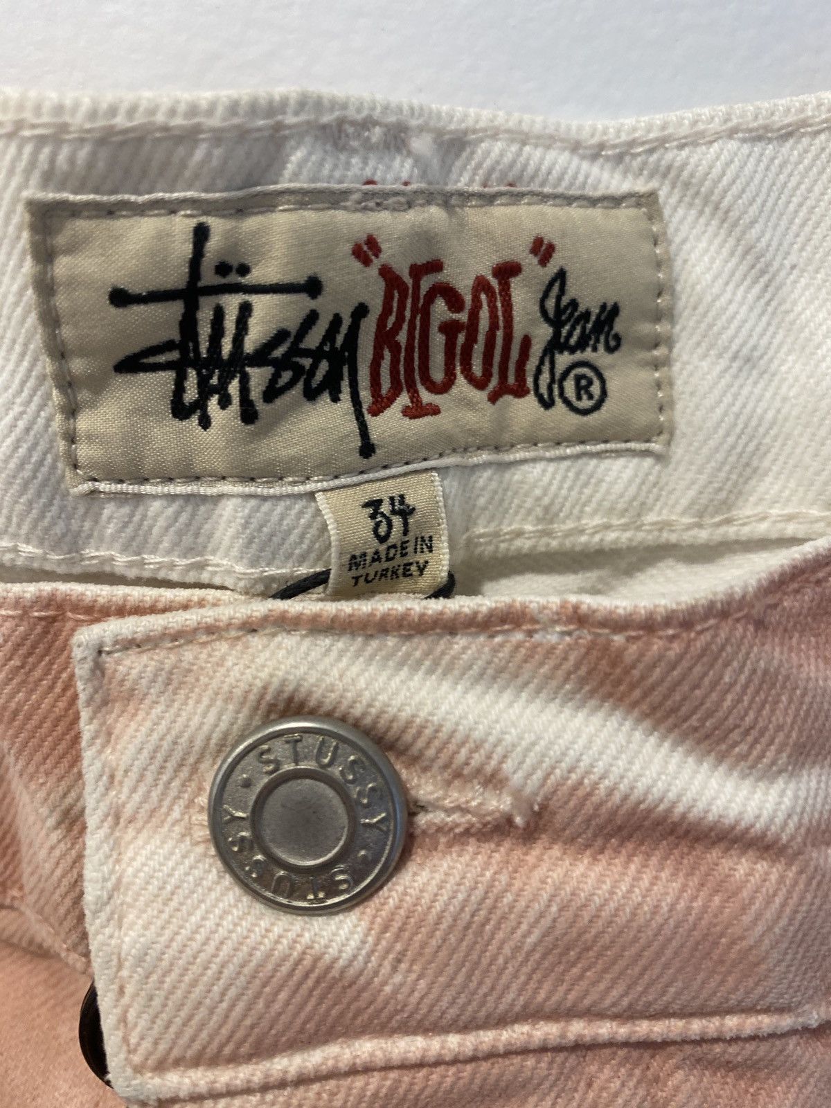 Stussy Stussy big ol shorts spray dye faded pink Size US 34 / EU 50 - 4 Thumbnail