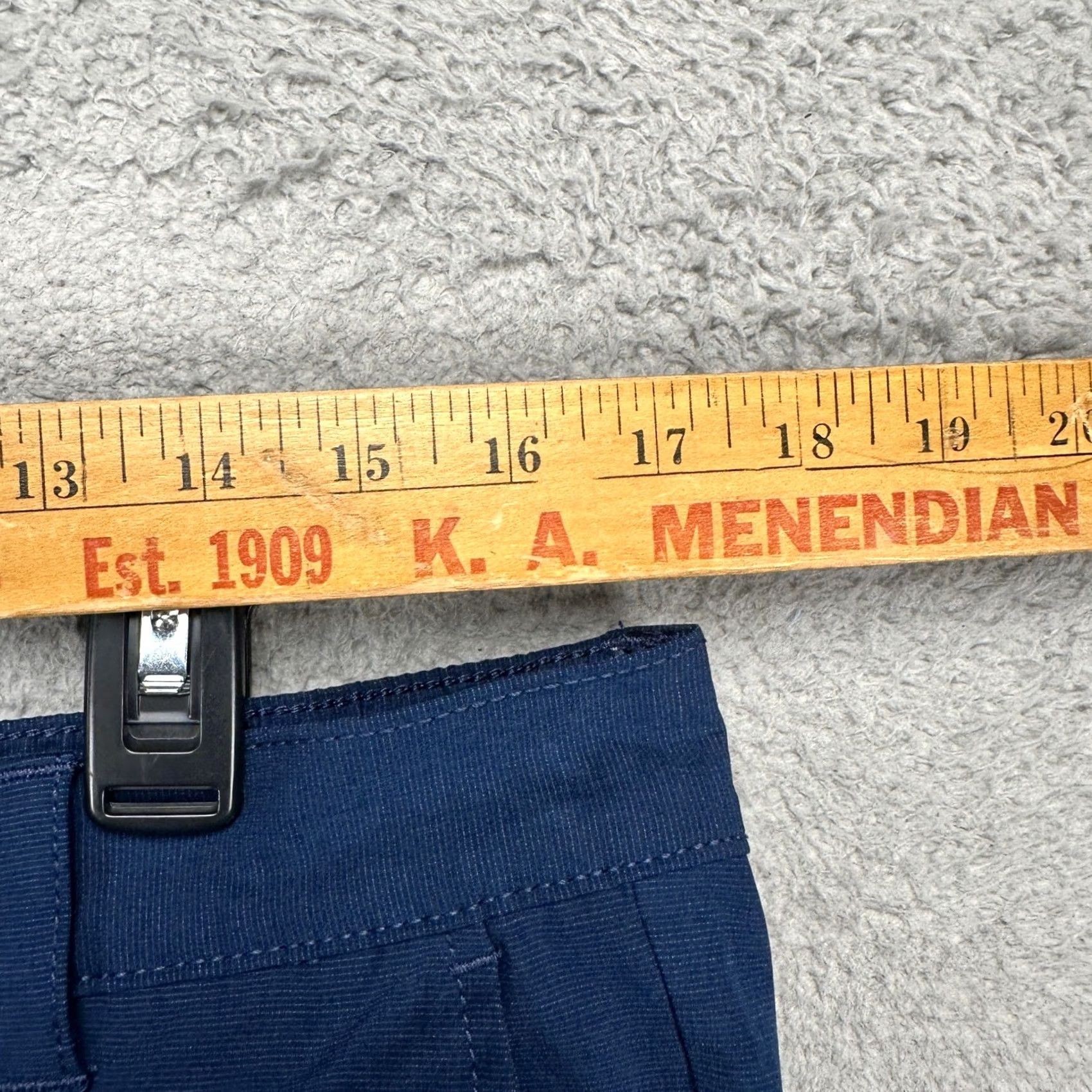 Banana Republic Banana Republic Shorts Mens 36 Navy Blue Khaki Chino Flat Front Stretch Pockets Navy/Blue Mens Pants Casual Outdoor Cotton Size US 36 / EU 52 - 6 Thumbnail