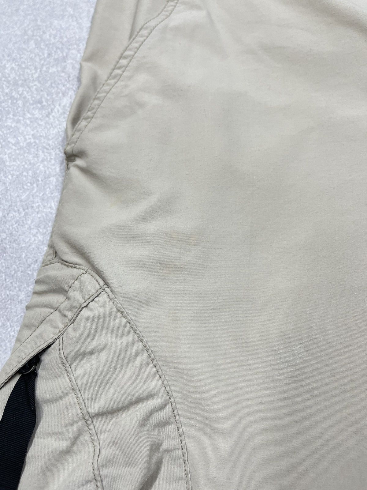 Vintage Vintage Nike ACG Nylon Cargo Shorts Beige Drill Y2K Size US 32 / EU 48 - 9 Thumbnail