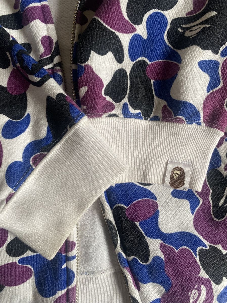 Bape Bape shark Hongkong Camo Size S / US 4 / IT 40 - 5 Thumbnail