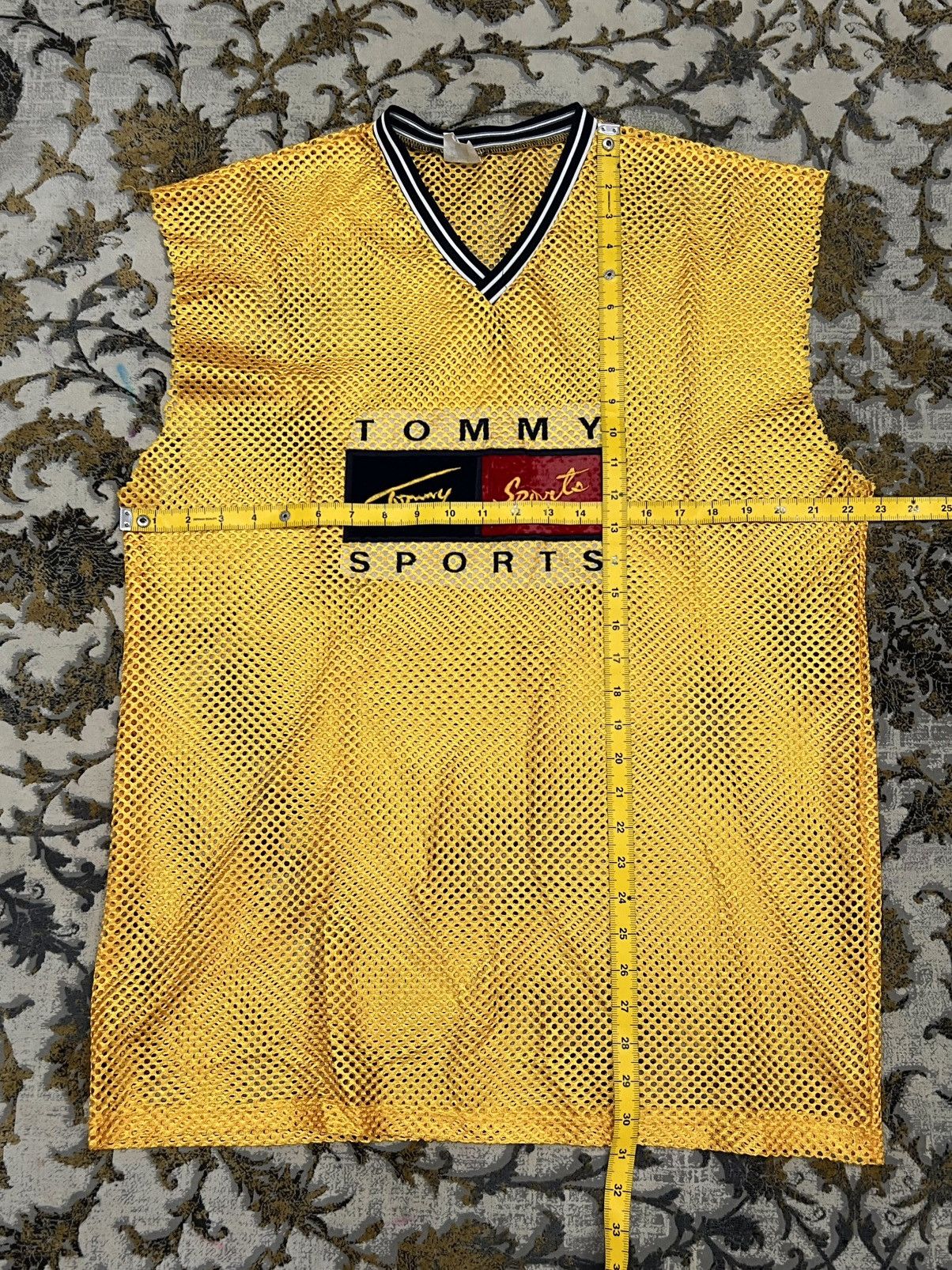 Tommy Hilfiger Vintage Tommy Sports Mesh Jersey Size US M / EU 48-50 / 2 - 9 Thumbnail