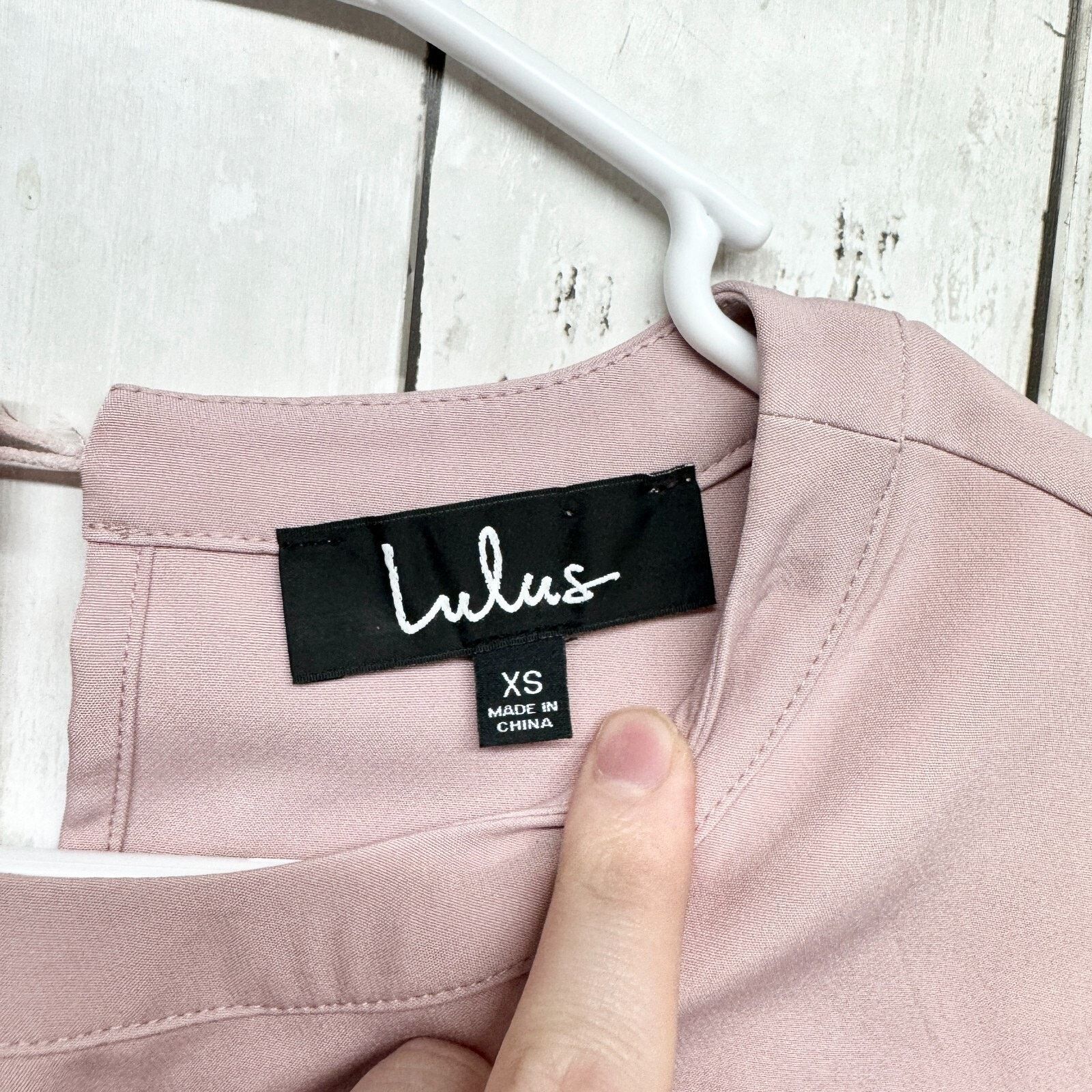 Other Lulus Dress XS Once Upon a Midnight Long Sleeve Shift NWT Size XS / US 0-2 / IT 36-38 - 2 Thumbnail