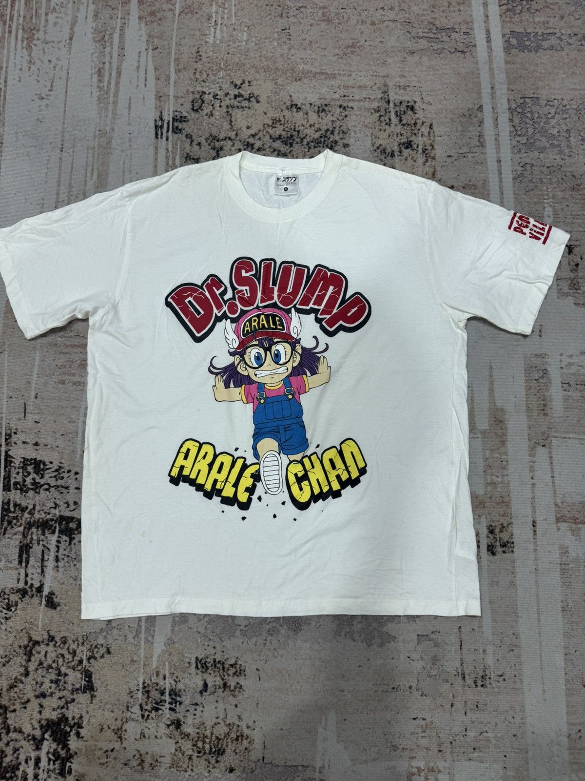 Anime Dr slump - arale chan DRAGONBALL anime tee Size US XXL / EU 58 / 5 - 2 Thumbnail