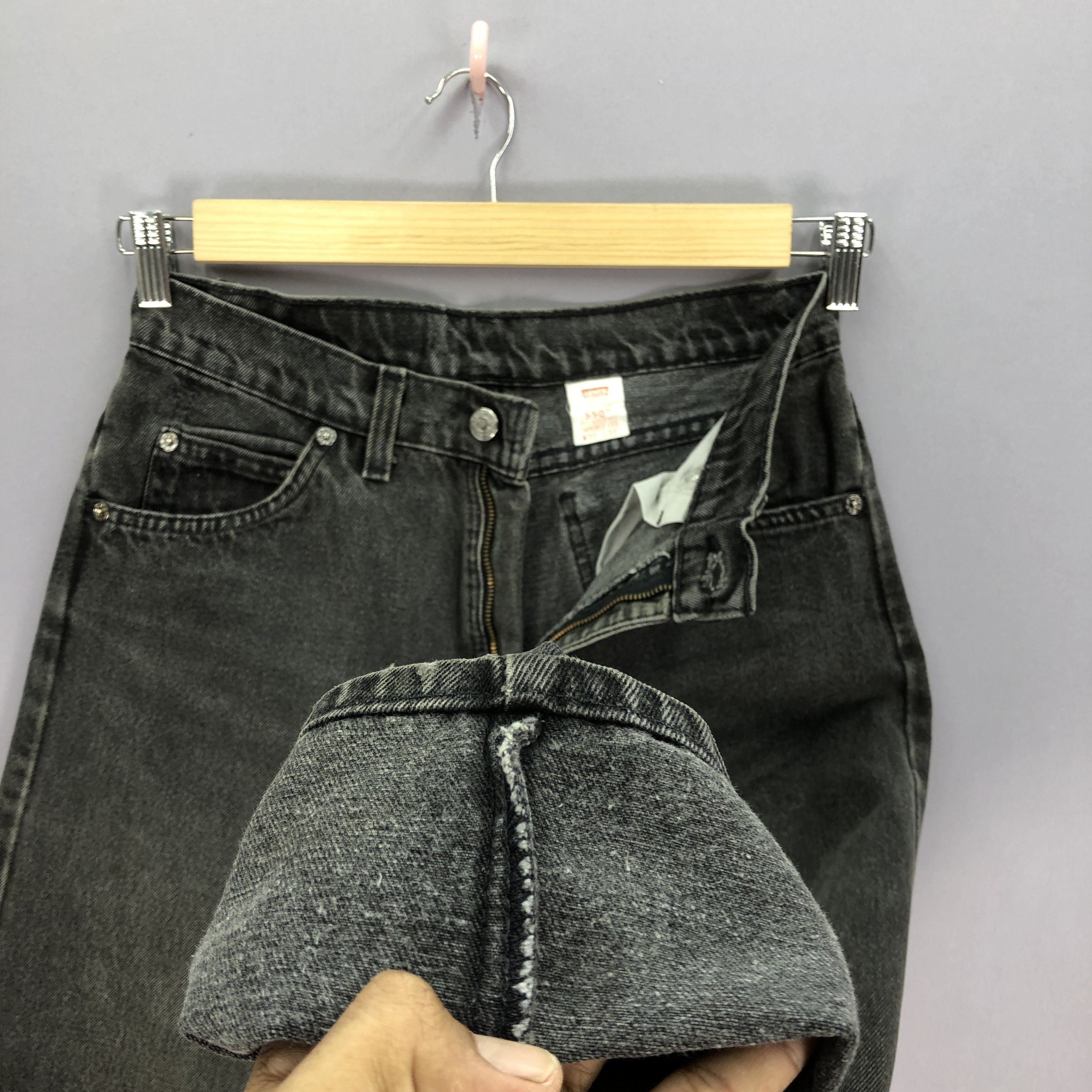 Levi's Vintage Levis 550 Faded Black Jeans Levi's Orange Tab Denim Size 26" / US 2 / IT 38 - 8 Thumbnail