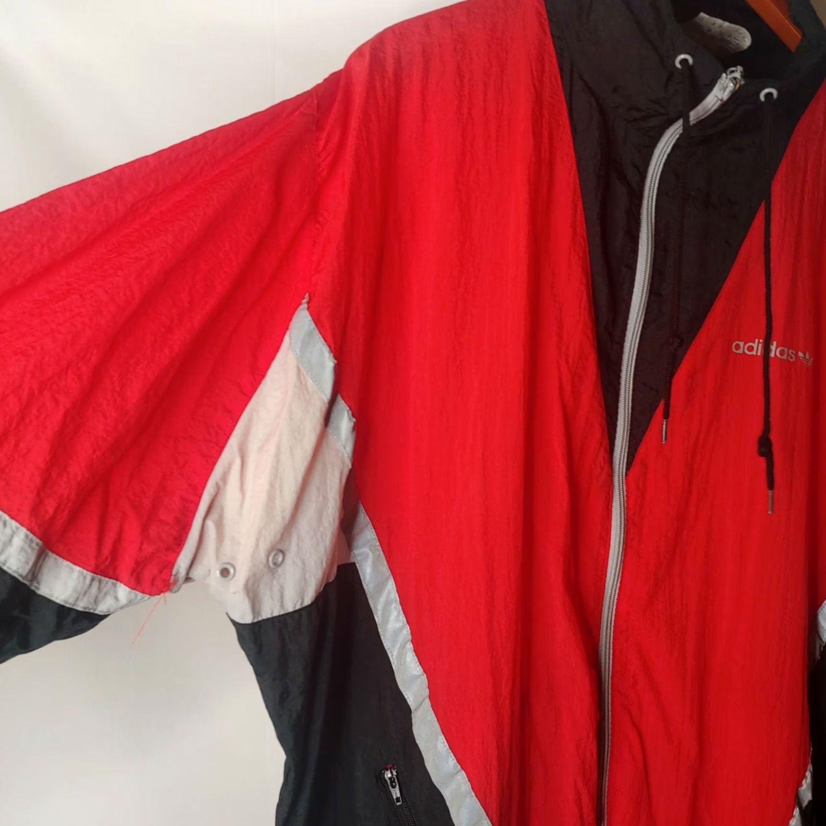 Adidas Adidas Windbreaker Jacket Reflective Black & Red Tracksuit 1990s Men XL Nike-style? Size 46R - 3 Thumbnail