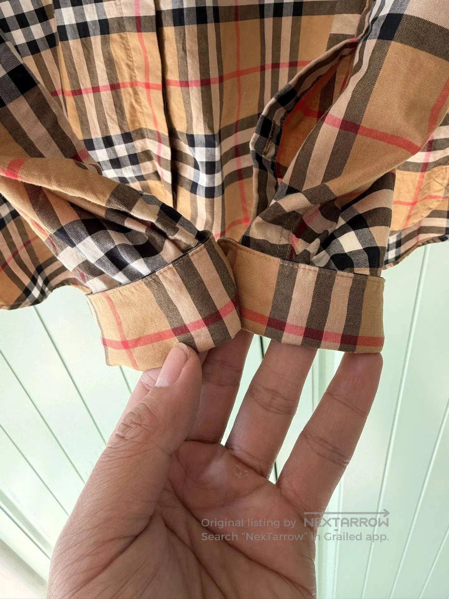 Burberry Burberry Classic Check Long-Sleeve Shirt. Size M / US 6-8 / IT 42-44 - 9 Thumbnail