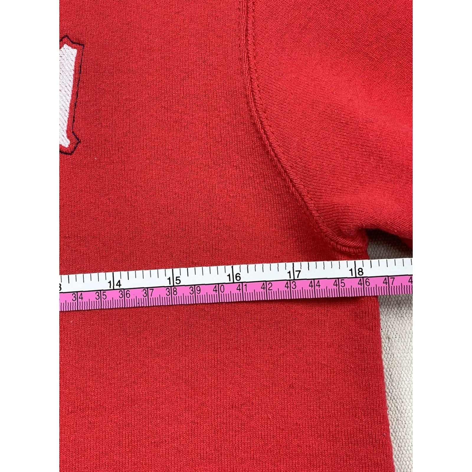 Fruit Of The Loom VINTAGE Fruit of the Loom Canada Crewneck Sweatshirt Westport Maple Leaf Hockey 90s S Red Mens Pullover Size US S / EU 44-46 / 1 - 5 Thumbnail