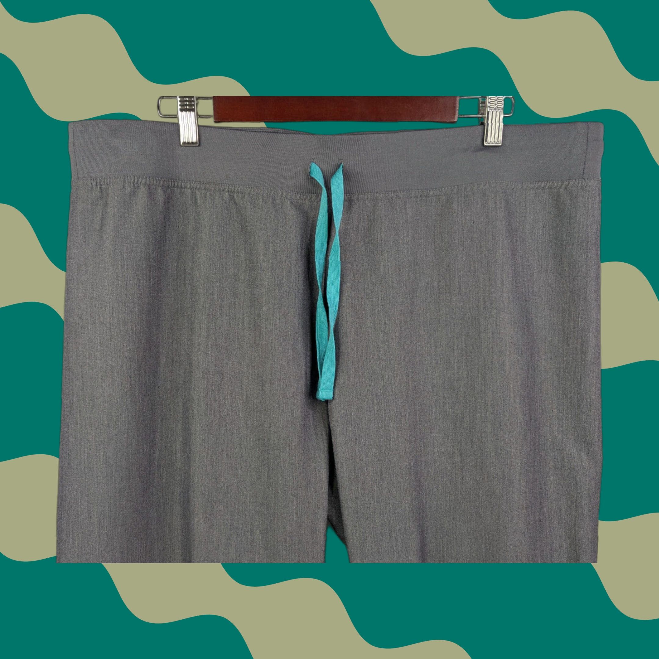 Vintage Figs Women's Livingston Gray Scrub Pants Nurse Medical XL Style T21003 — Gray Scrub Pants, FIGS, Women, XL, Livingston, Medical, Solid Pattern Size 40" / US 18 - 1 Thumbnail