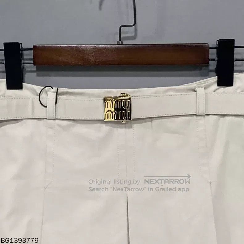 Miu Miu Miu Miu 36 New belt buckle skirt Size 35" - 4 Thumbnail