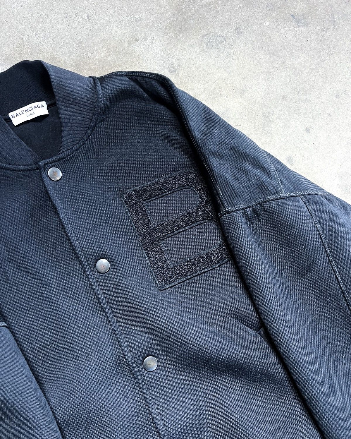 Balenciaga F/W16 ‘B’ PATCH VARSITY JACKET Size US S / EU 44-46 / 1 - 3 Thumbnail