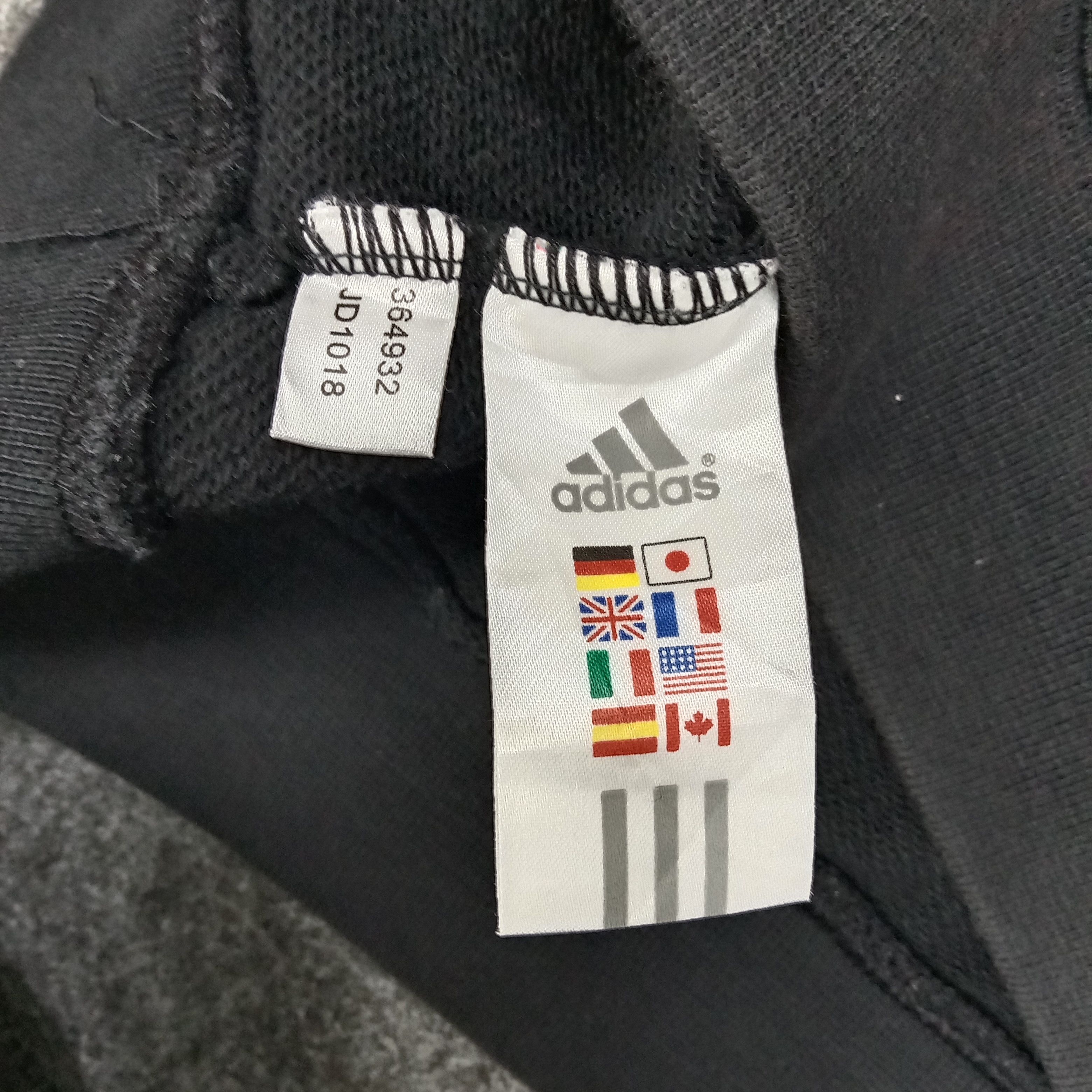 Adidas × Vintage Real Madrid Adidas Football Club Sweatshirt Hoodies Size US S / EU 44-46 / 1 - 9 Thumbnail