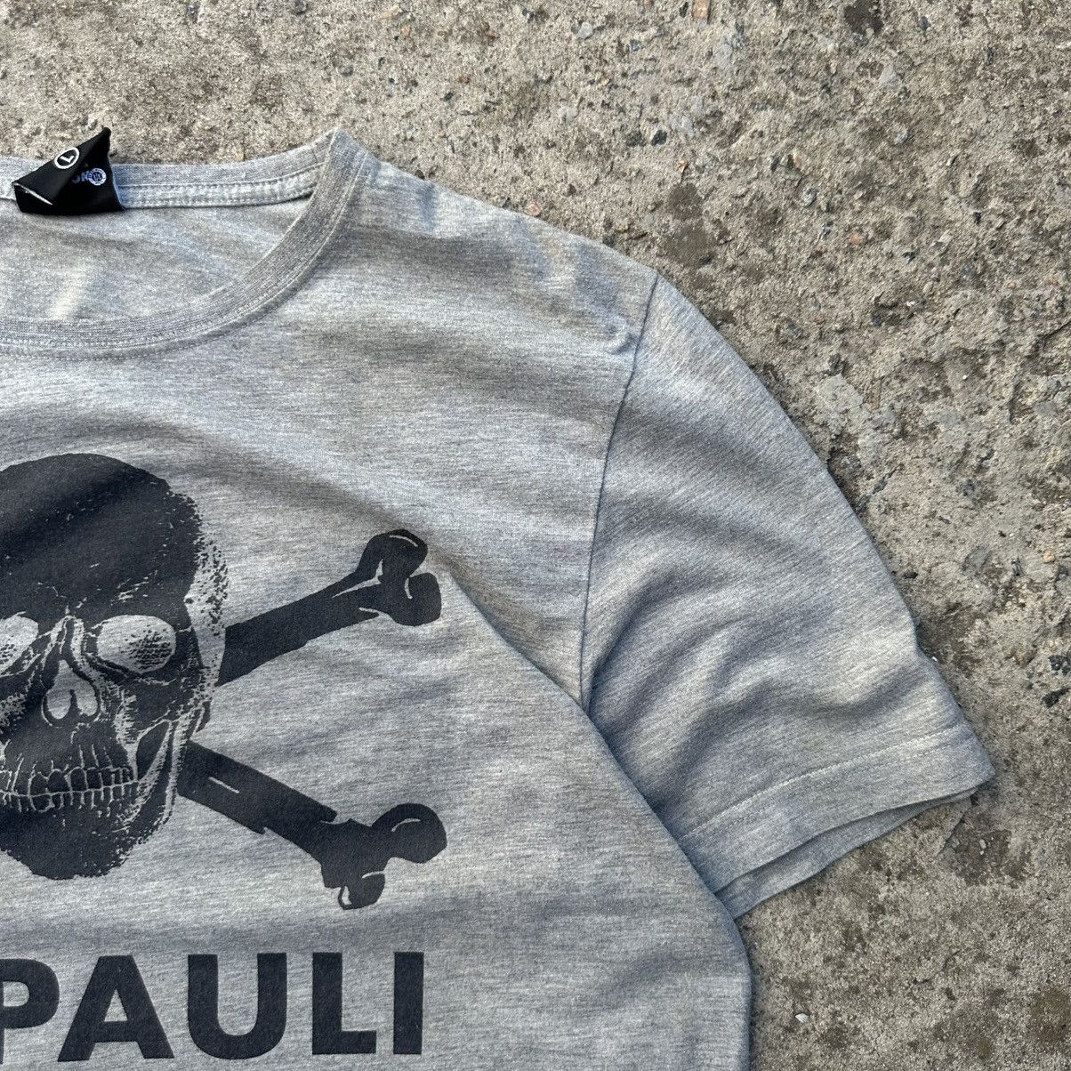 Band Tees Vintage Japanese Style St.Pauli T-shirts Big Logo Band Y2K Size US L / EU 52-54 / 3 - 4 Thumbnail
