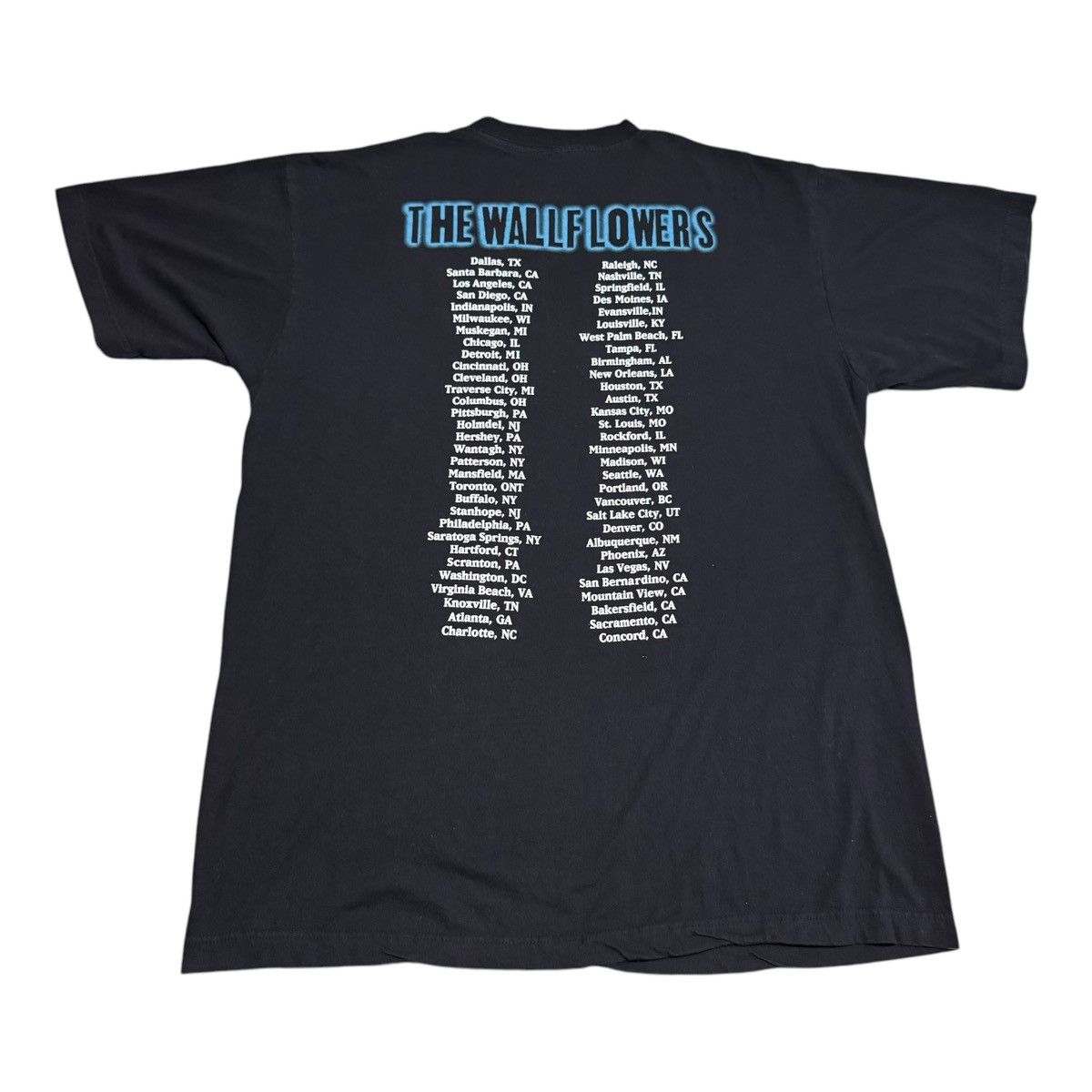 Band Tees × Giant × Vintage Vintage 1997 Giant The Wallflowers Cotton Tour Shirt XL Size US XL / EU 56 / 4 - 4 Thumbnail