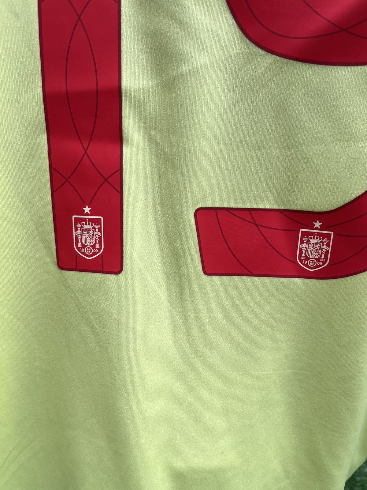 Adidas Jersey spain Lamine Yamal Size US XL / EU 56 / 4 - 3 Thumbnail