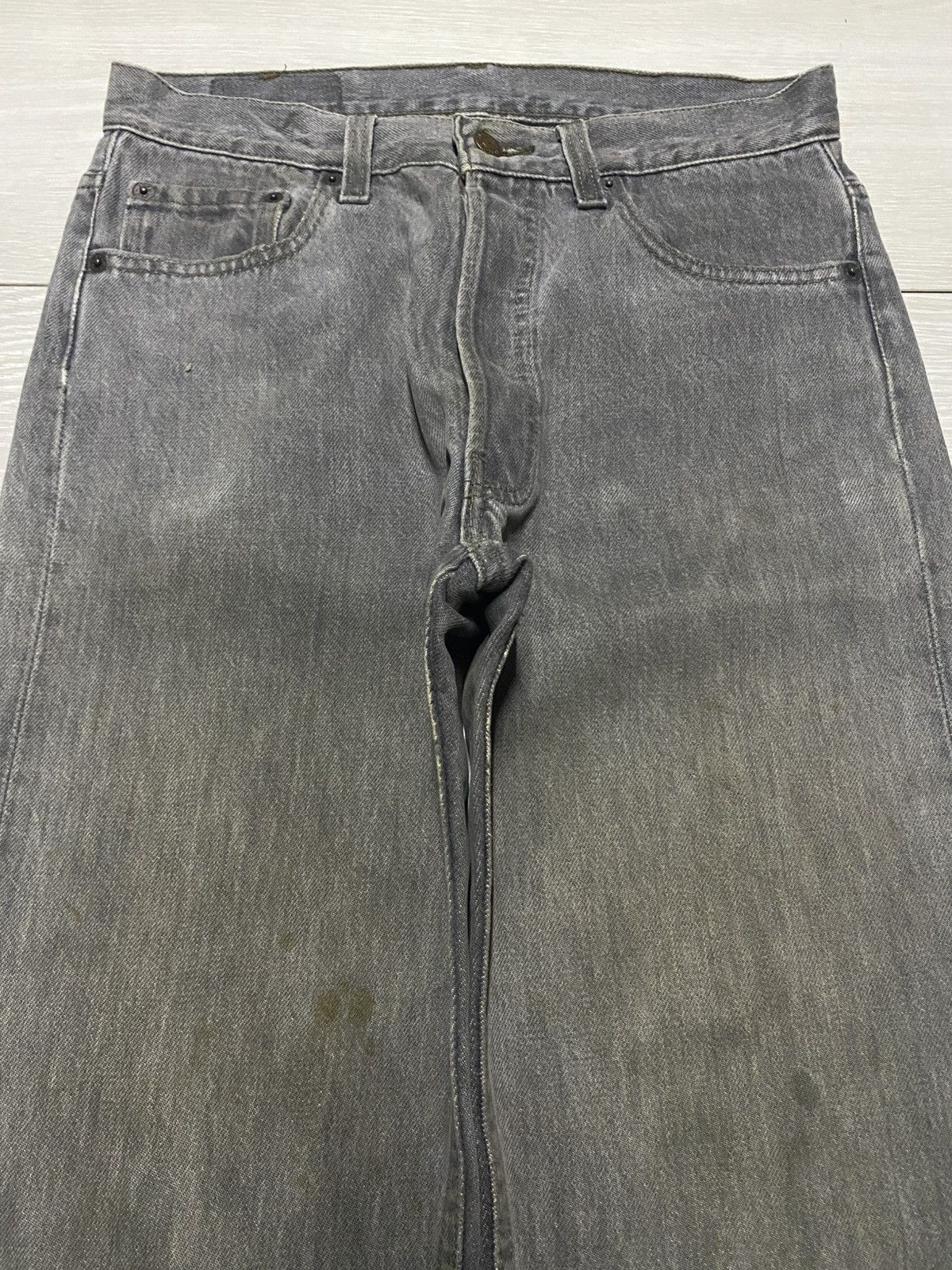 Levi's Vintage Levis 501 90s Grunge Distressed Jeans Size US 29 - 3 Thumbnail