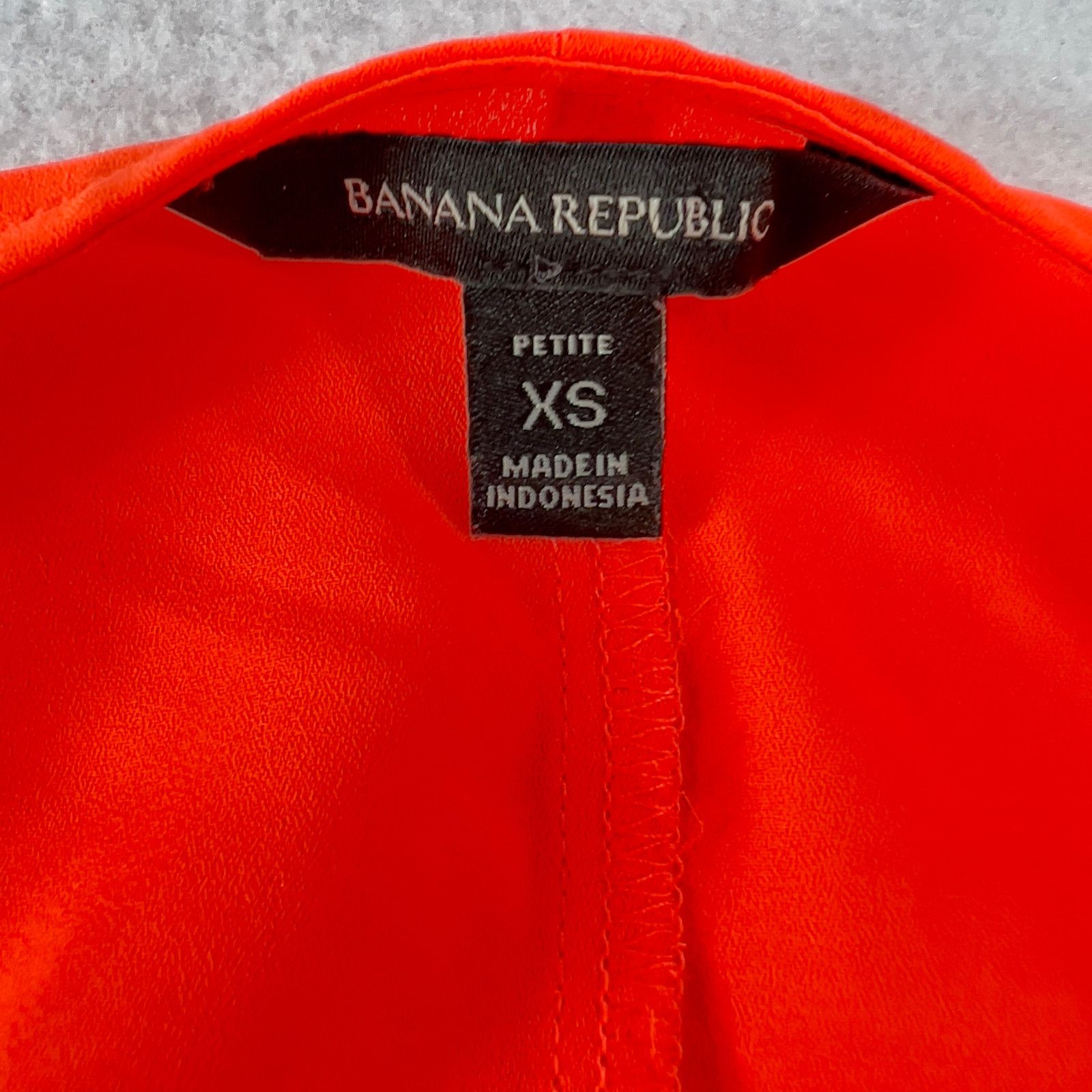 Banana Republic Banana Republic Wrap Top Pet XS Neon Sunset Ruched Size XS / US 0-2 / IT 36-38 - 2 Thumbnail