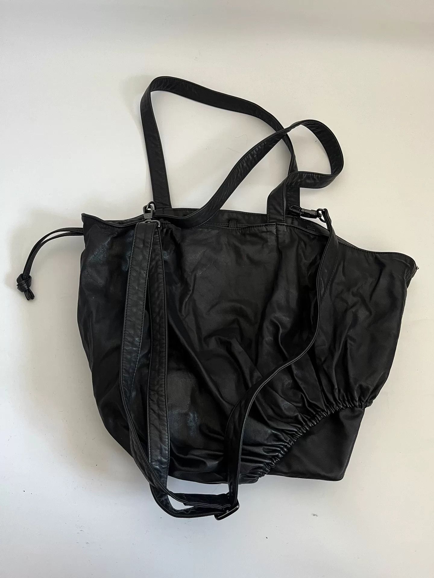 Yohji Yamamoto Discord unevenness tote | Grailed