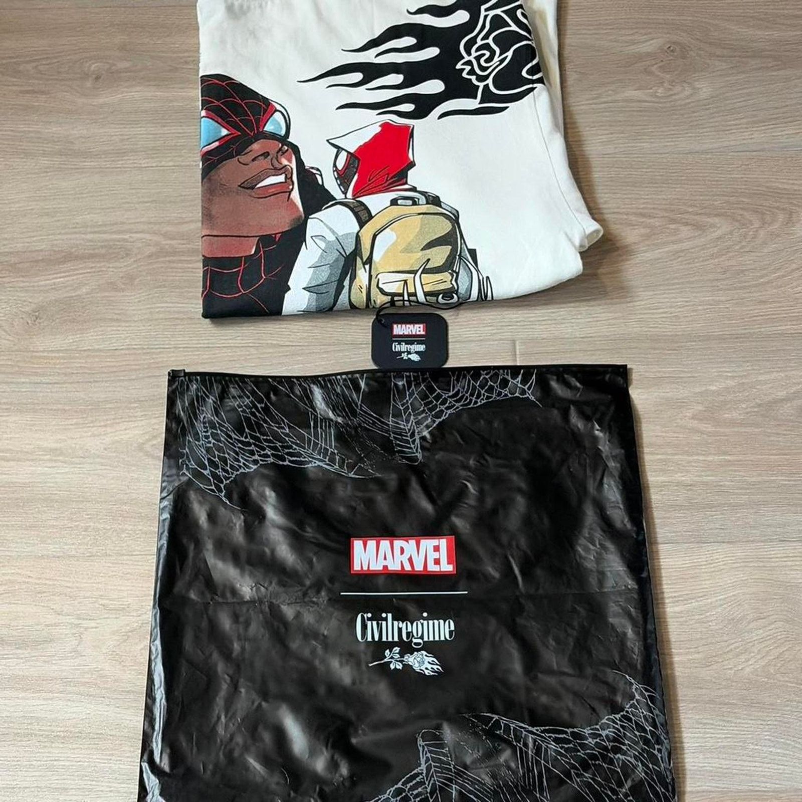 Civil Regime Civil regime spider manmiles morales white Size US XL / EU 56 / 4 - 3 Thumbnail