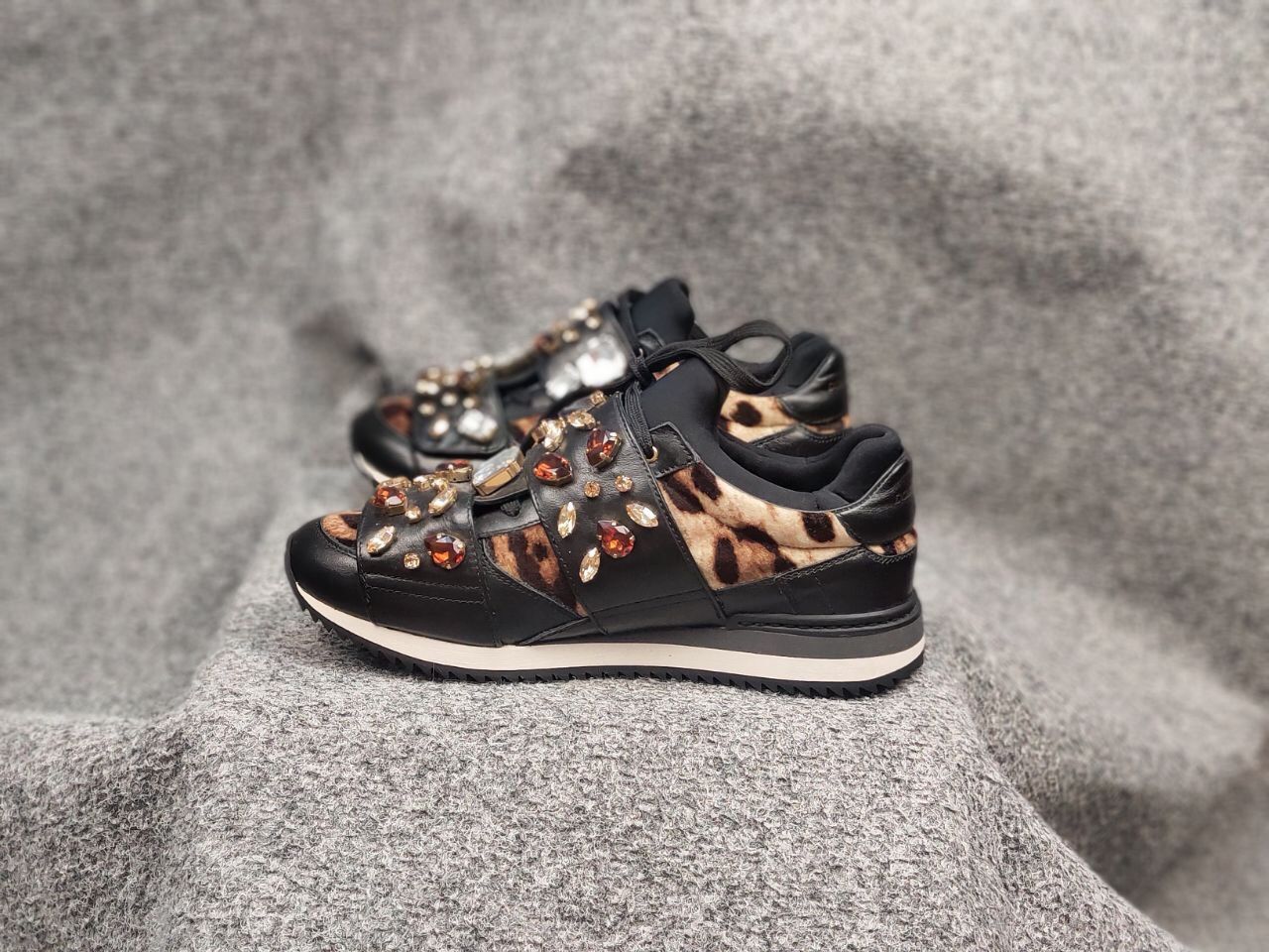 Dolce & Gabbana Dolce & Gabbana Leopard pattern stones velutto Sneakers Size US 9.5 / IT 39.5 - 13 Thumbnail