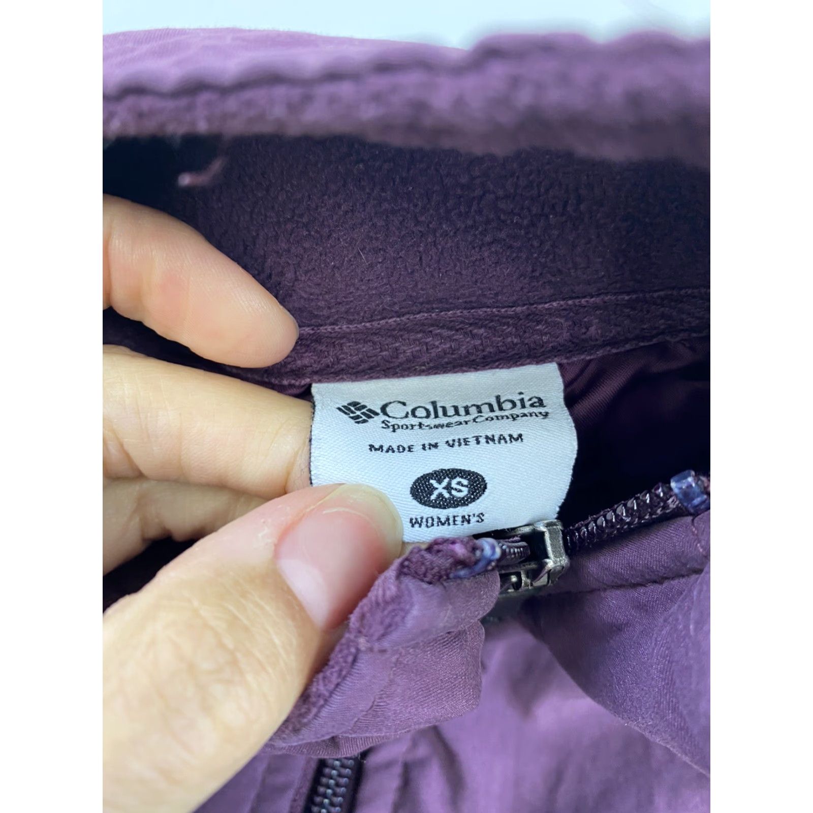 Vintage Columbia Jacket Womens XS Purple Fleece Full Zip Outdoor Logo College Casual Shirts? Size XS / US 0-2 / IT 36-38 - 3 Thumbnail