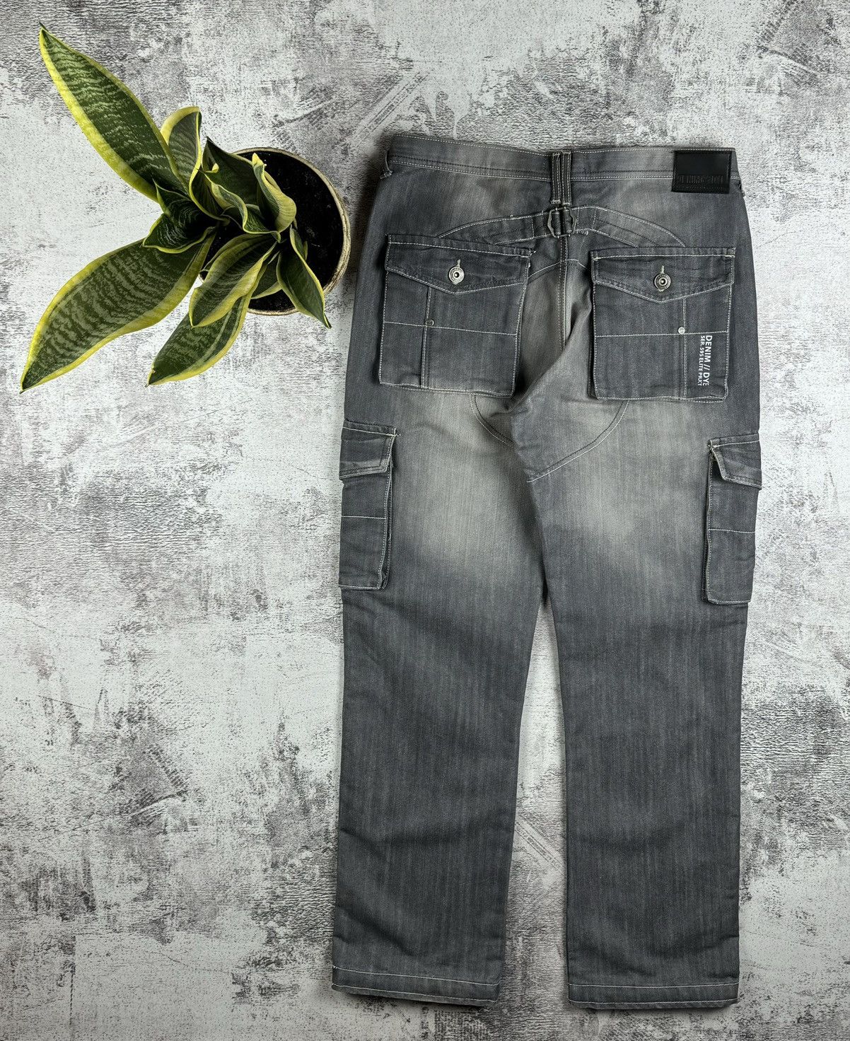 Japanese Brand Denim & Dye Rap Distressed Faded Cargo Multipocket Jeans Size US 34 / EU 50 - 1 Thumbnail