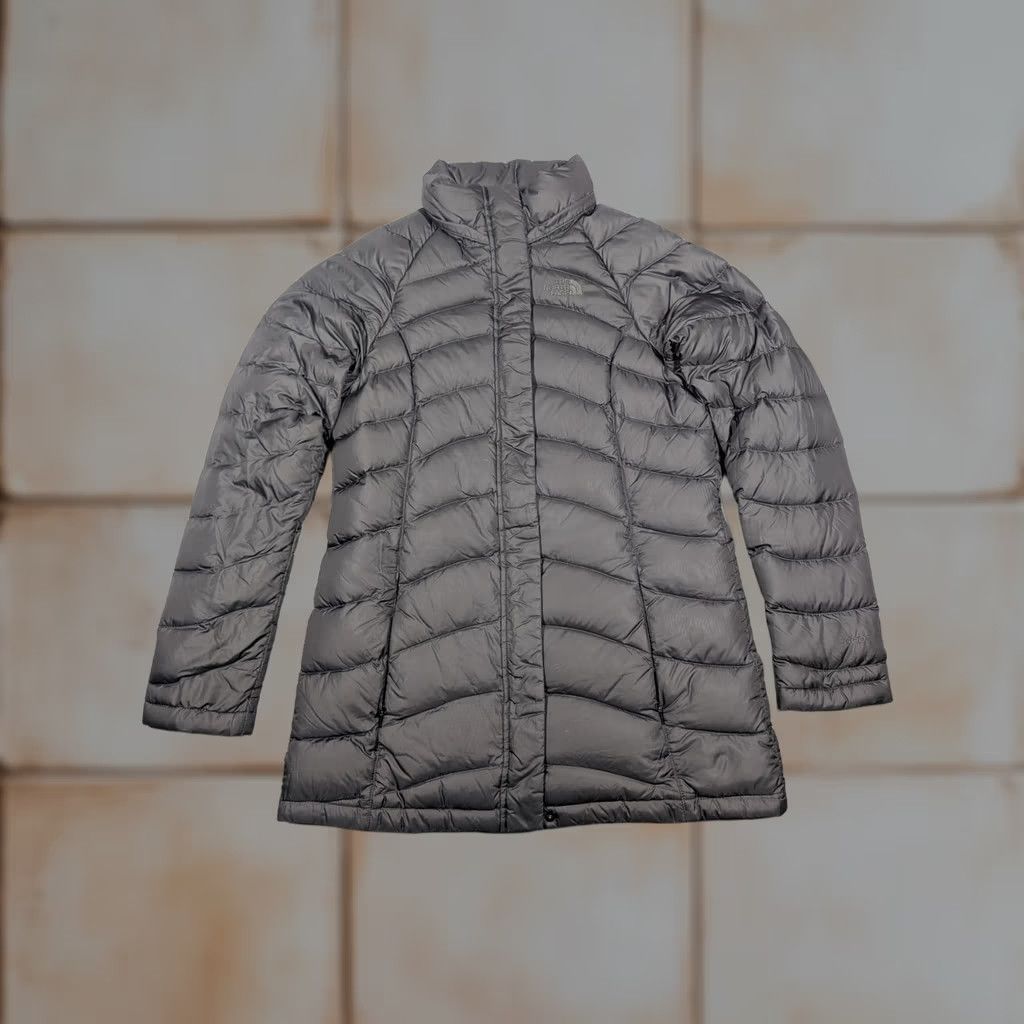 The North Face VINTAGE? The North Face Jacket Womens Small Gray 600 Down Puffer Mid Length Warm Size S / US 4 / IT 40 - 1 Thumbnail