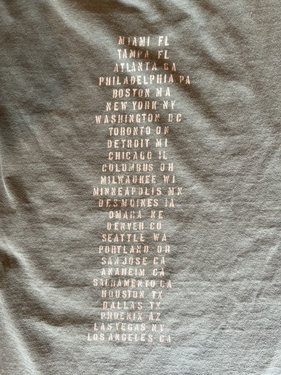 Giant Paul McCartney from The beatles 05’ tour band tee Size US XL / EU 56 / 4 - 7 Thumbnail