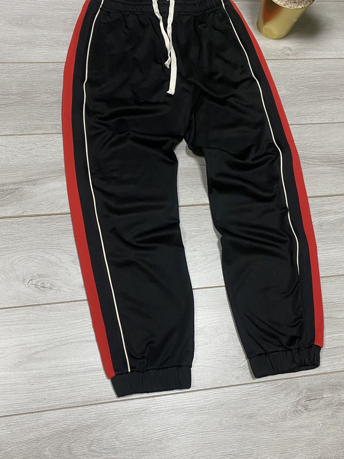 Gucci Gucci red stripes pants big logo pocket ace Size US 32 / EU 48 - 3 Thumbnail