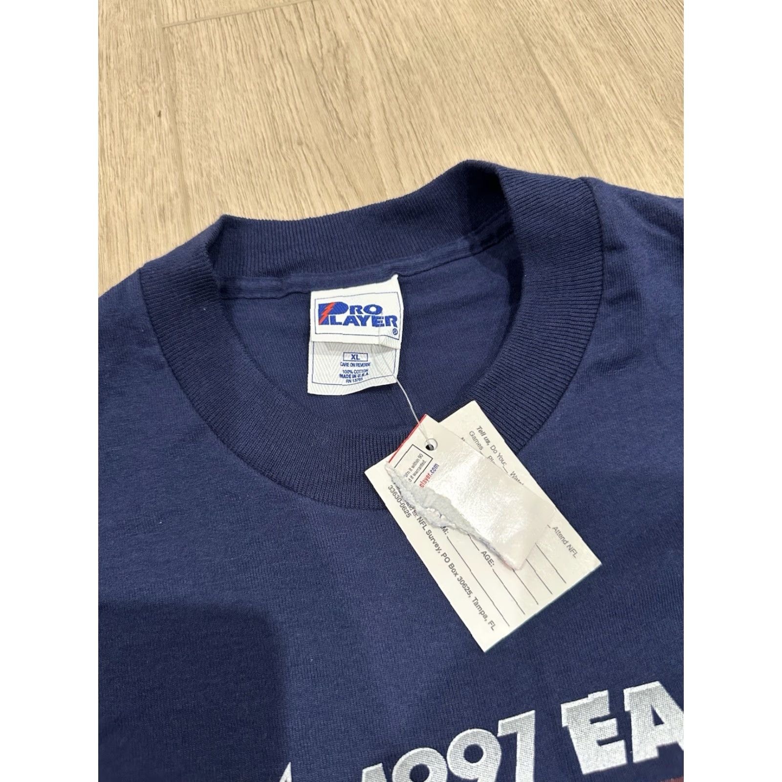 Pro Player VINTAGE 1997 Eastern Division Champions New England Patriots Graphic Shirt NWT XL Men's Blue Patriotic T-Shirt Pro Player Shirt Size US XL / EU 56 / 4 - 5 Thumbnail
