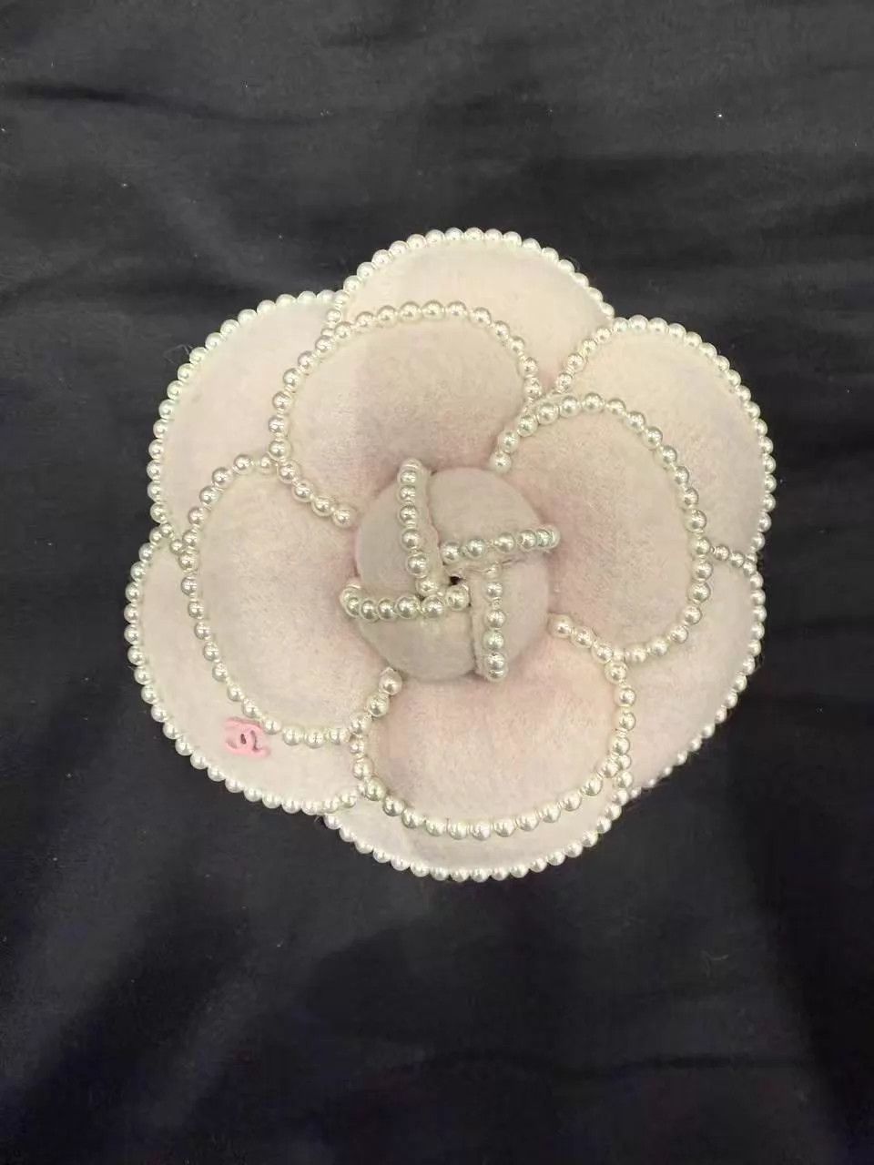 Chanel Chanel Brooch Size ONE SIZE - 1 Thumbnail