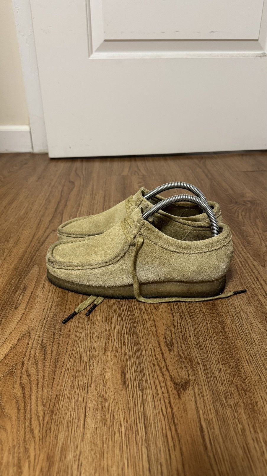 Clarks Wallabee Maple Suede Size US 7 / EU 40 - 7 Thumbnail