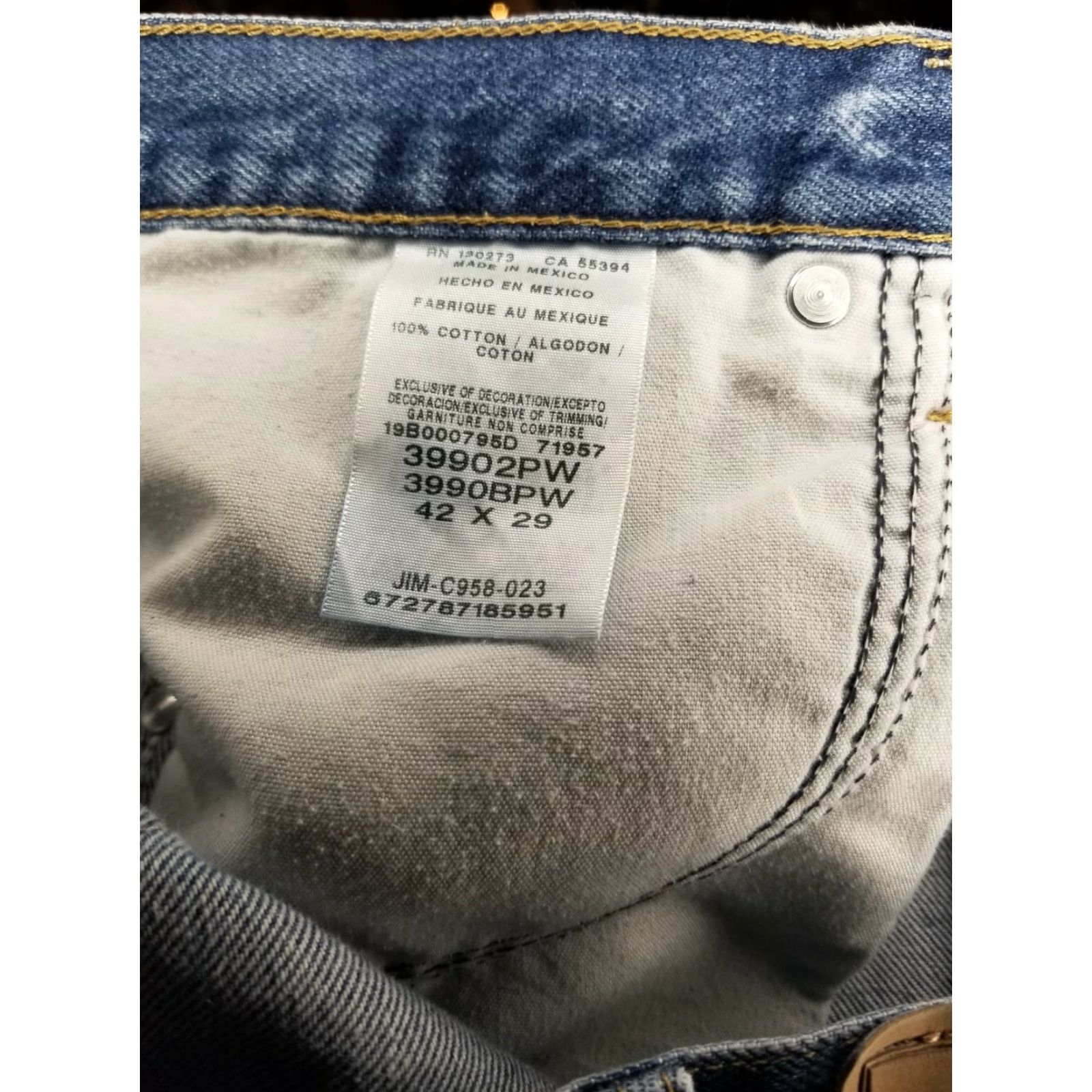 Wrangler VINTAGE? (No) Wrangler Rugged Wear Jeans Men 42 x 29 Blue Straight Denim 42 29 Wrangler Rugged Wear Mens Jeans Size US 42 / EU 58 - 6 Thumbnail