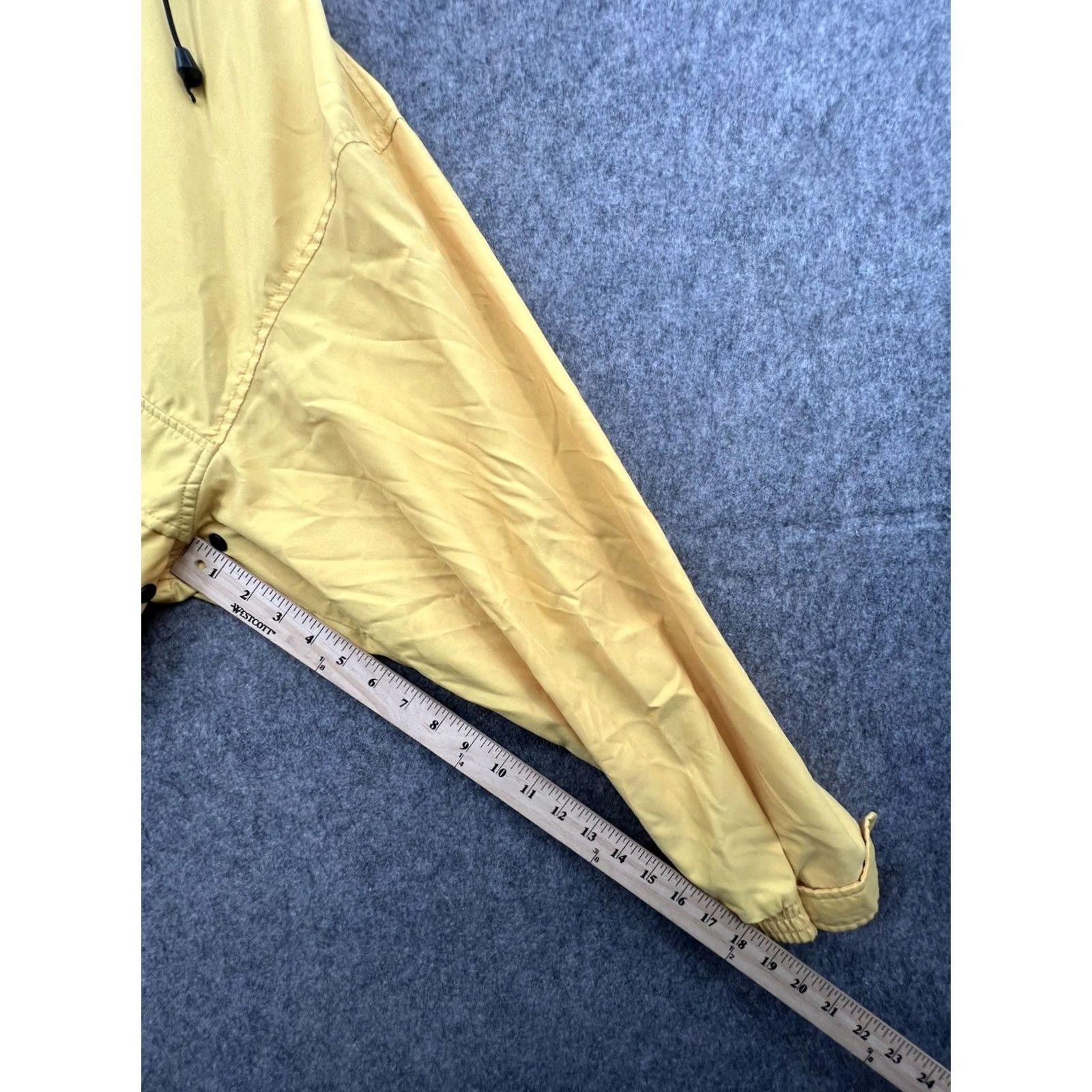 Chaps VINTAGE Chaps Ralph Lauren Yellow Black Pullover Jacket Windbreaker Hooded XL Men Size US XL / EU 56 / 4 - 4 Thumbnail