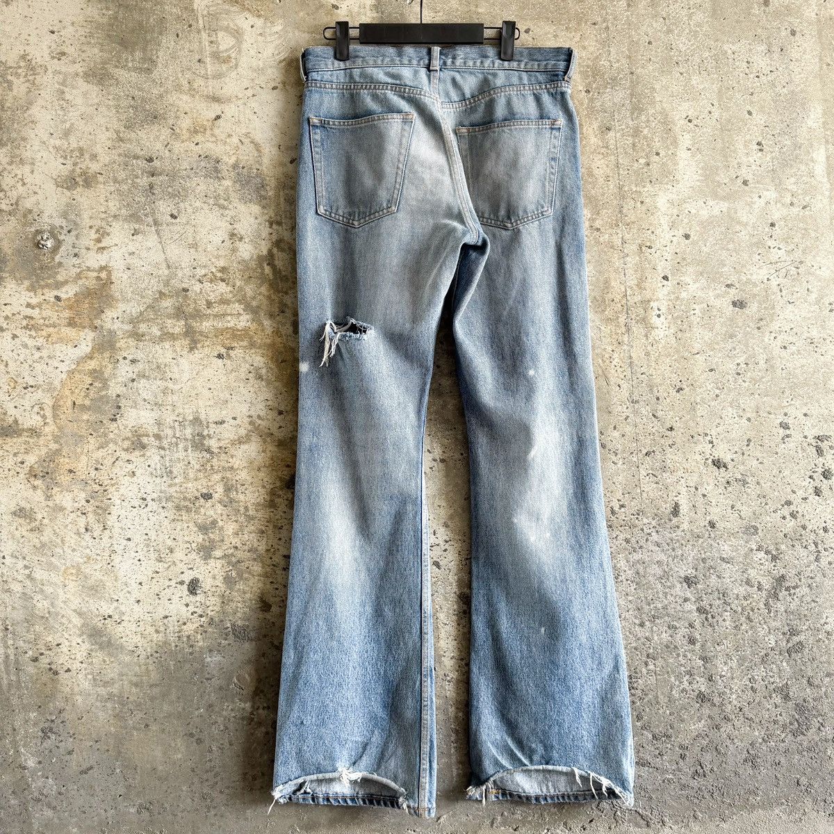 Balenciaga Balenciaga FW18 Thrashed Blowout Flared Bootcut Denim Size US 31 - 3 Thumbnail