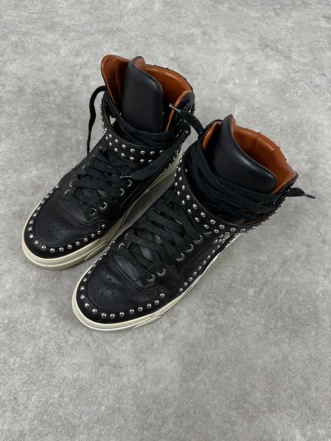 Givenchy 2010s Givenchy Black Studded Tyson Leather High Sneakers Size US 7 / IT 37 - 4 Thumbnail