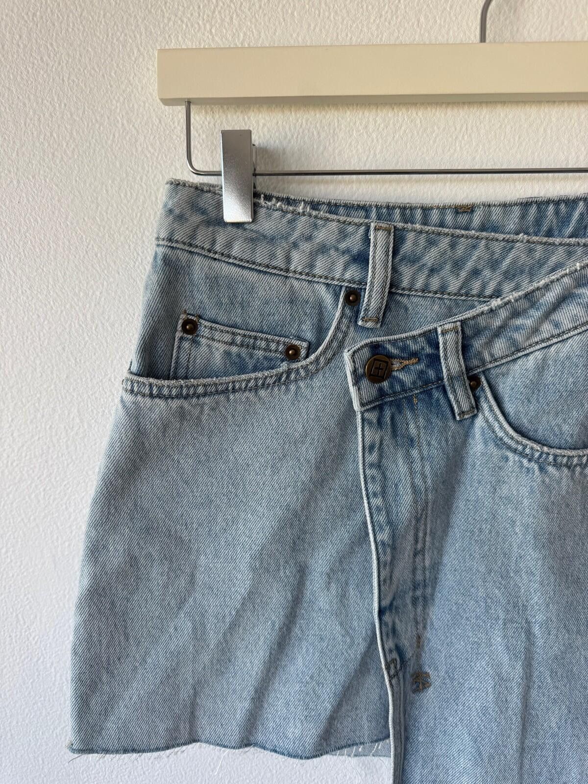 Ksubi new Ksubi womens denim short mini rap skirt 26 8 blue rollin Size 42" / US 20 - 5 Thumbnail