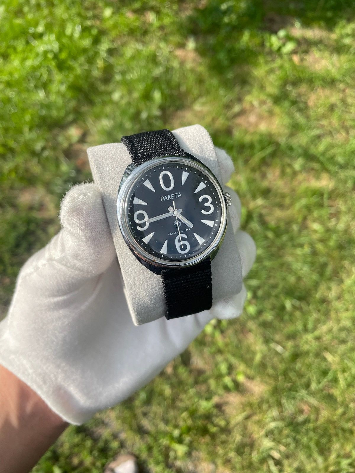 Vintage Vintage Watch Raketa USSR Soviet Mechanical 1980s Size ONE SIZE - 3 Thumbnail