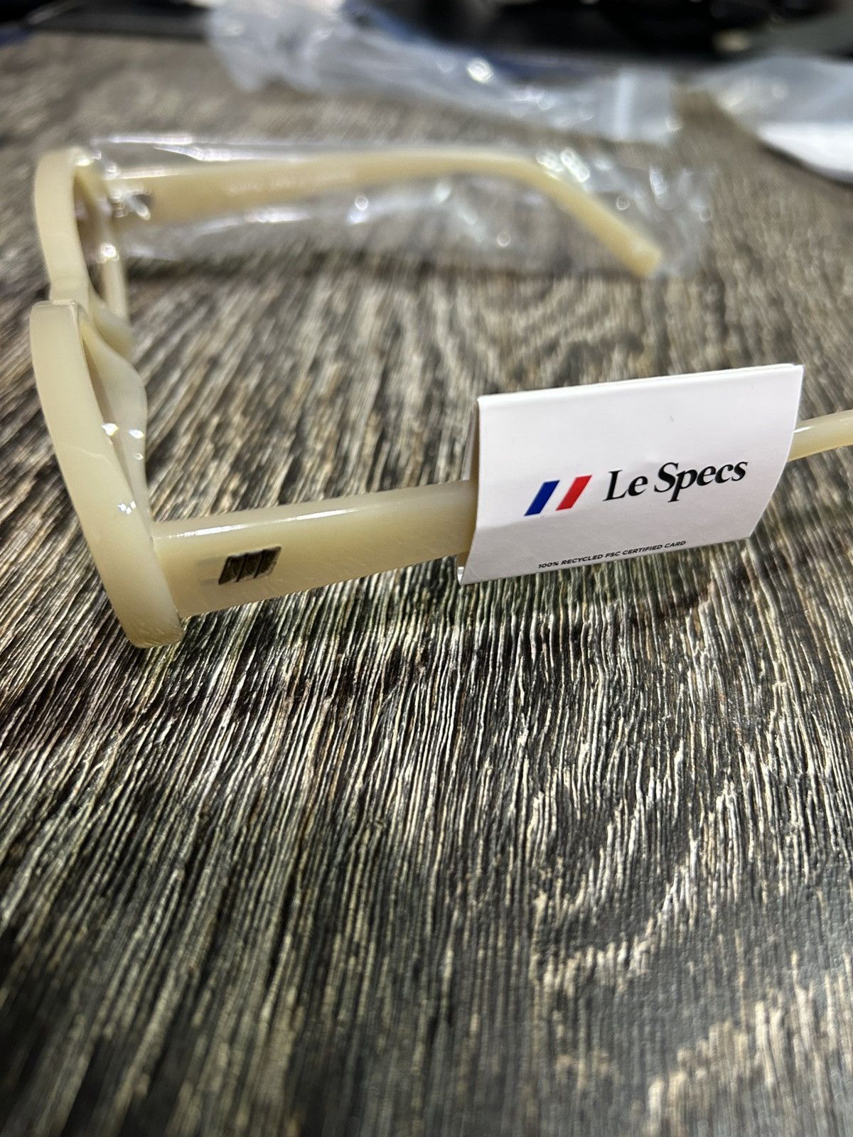 Le Specs Le Specs Outta Love Latte Unisex Size ONE SIZE - 3 Thumbnail