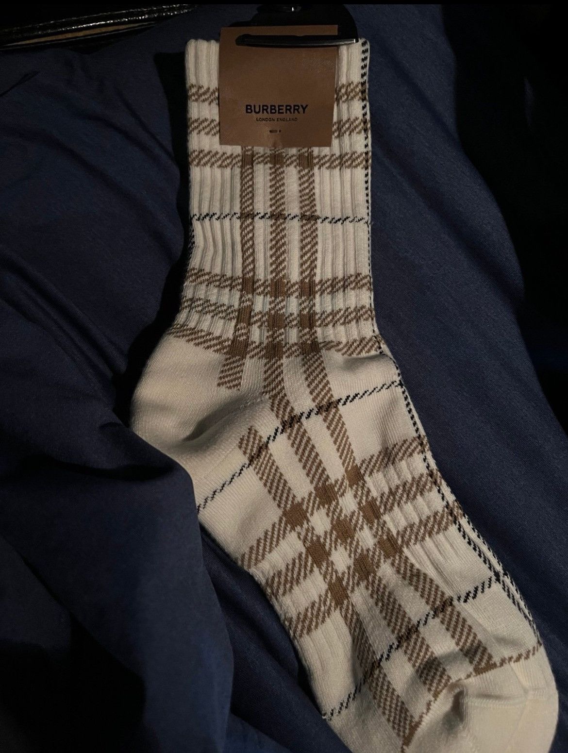 Burberry Burberry Burberry CHECK JACQUARD SOCKS SIZE LARGE Size ONE SIZE - 2 Thumbnail