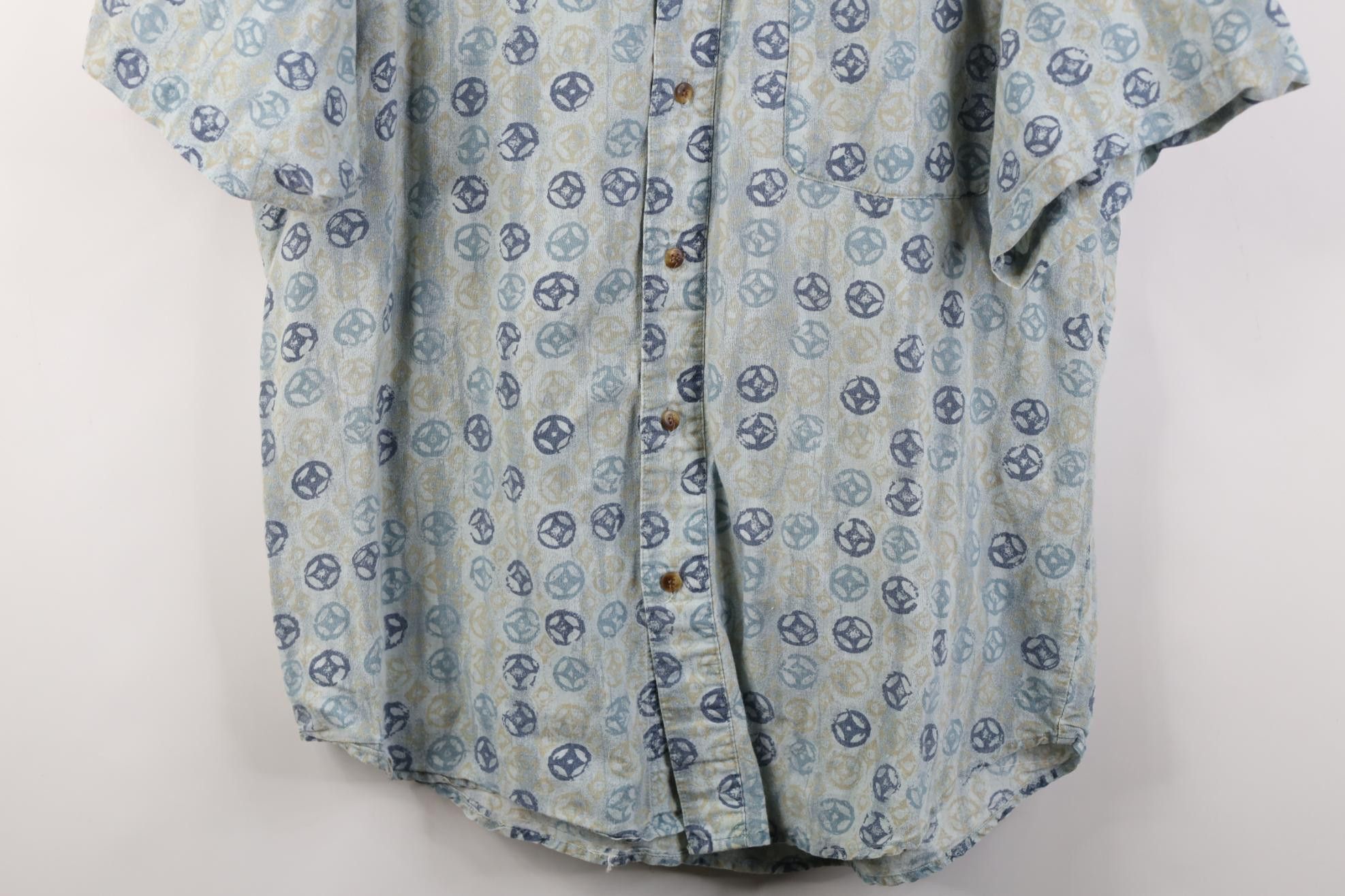 Vintage Vintage 90s Streetwear Geometric Short Sleeve Button Shirt Size US M / EU 48-50 / 2 - 3 Thumbnail