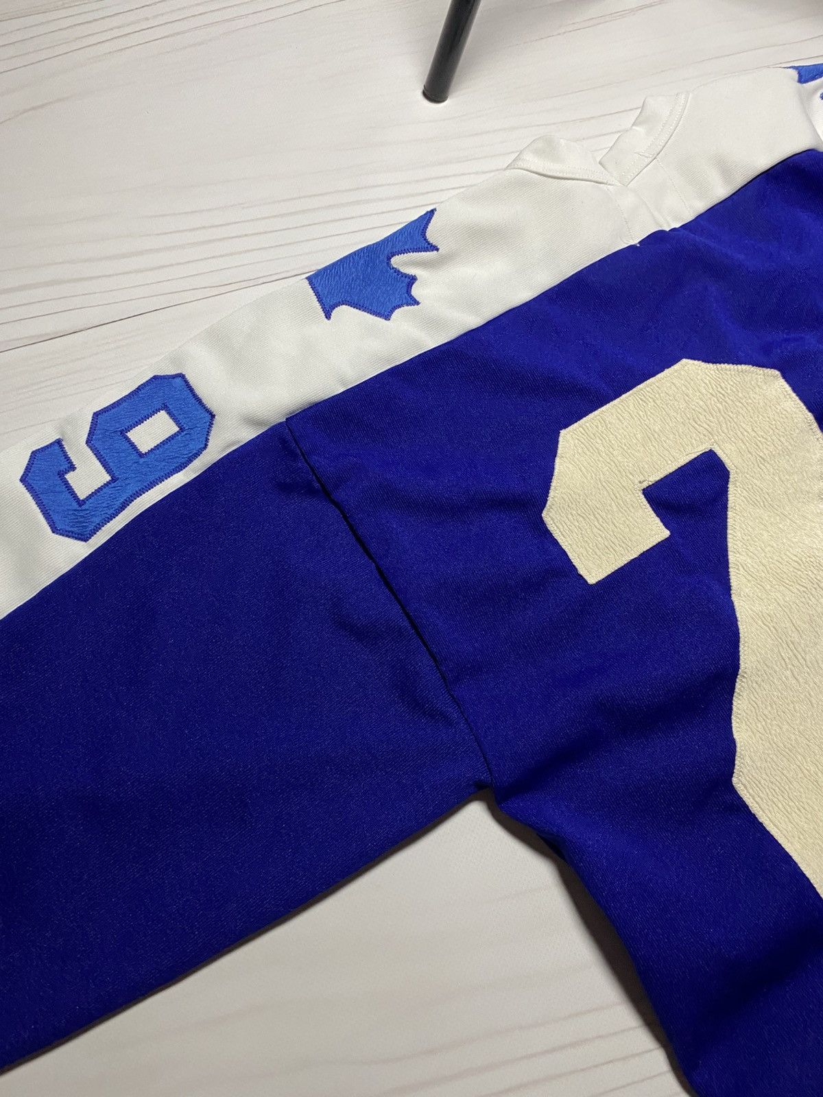 Vintage Very Rare 70-80’s Vintage Toronto Maple Leafs #29 jersey Size US M / EU 48-50 / 2 - 19 Thumbnail