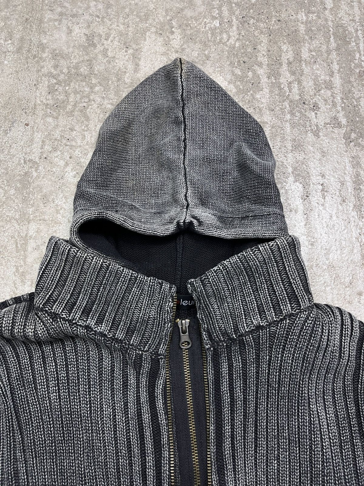 Vintage AVANTGARDE HOODED ZIP KNITTED SWEATER WITH POCKETS - 1358 Size US M / EU 48-50 / 2 - 6 Thumbnail