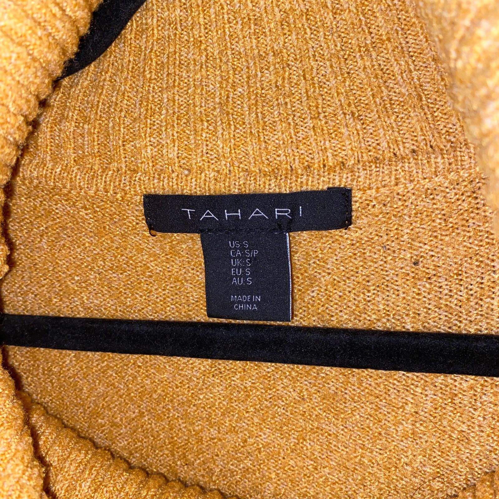 Other Tahari Yellow Thick Knit Turtleneck Pullover Sweater Small Size S / US 4 / IT 40 - 4 Thumbnail