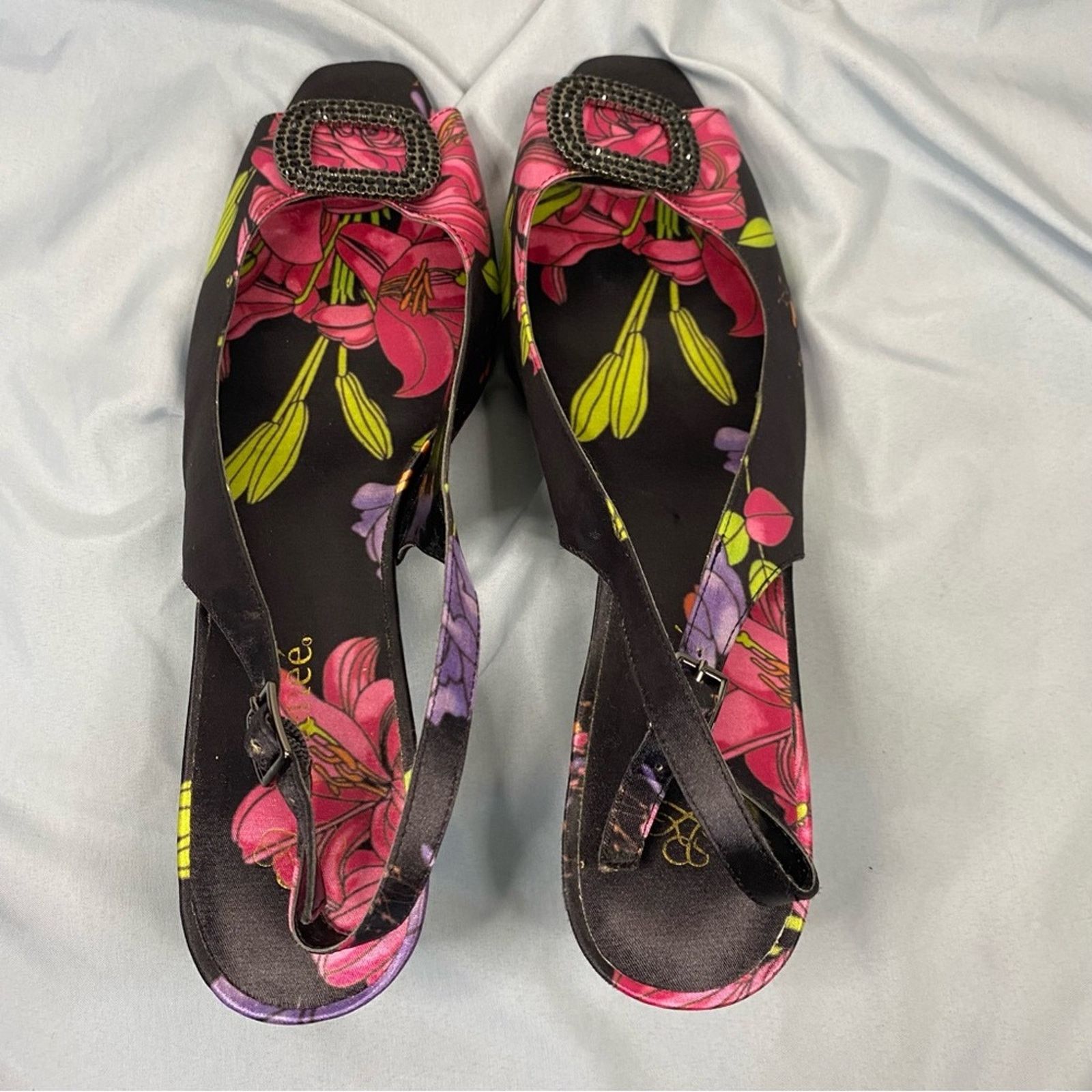 Other J. Renee classic floral satin slingback sandal Size 10 Size US 10 / IT 40 - 6 Thumbnail