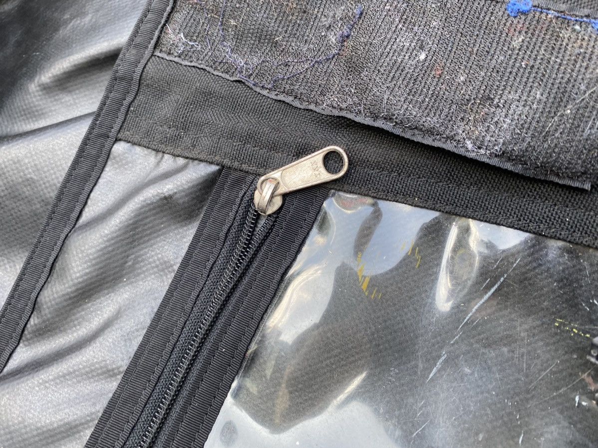 Gregory × Vintage Vintage GREGORY Waterproof Materials Messenger Bag Sling USA Size ONE SIZE - 11 Thumbnail